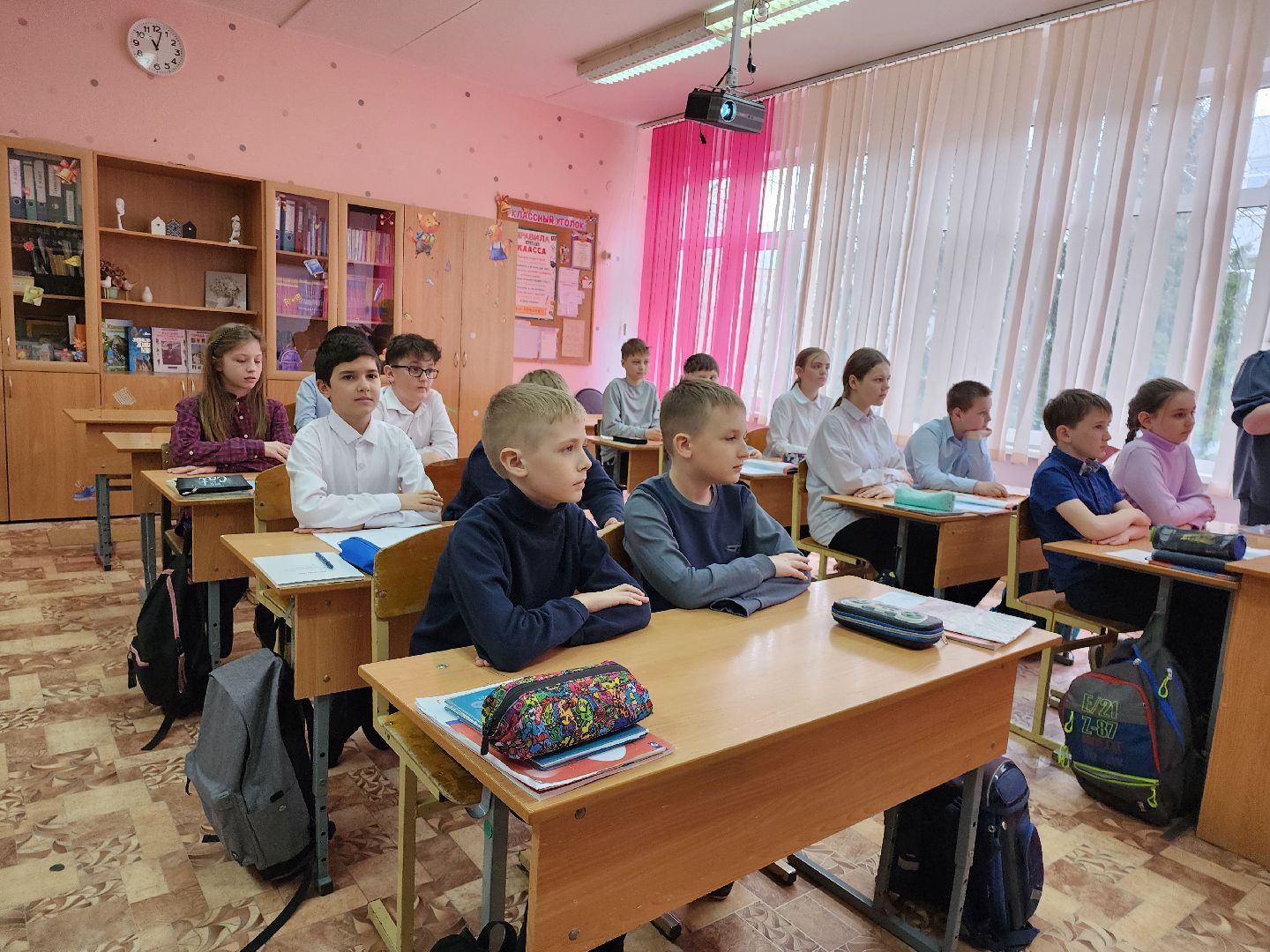 серпухов, подмосковье, вклад в будущее, грант, дети, школа 10, образование,