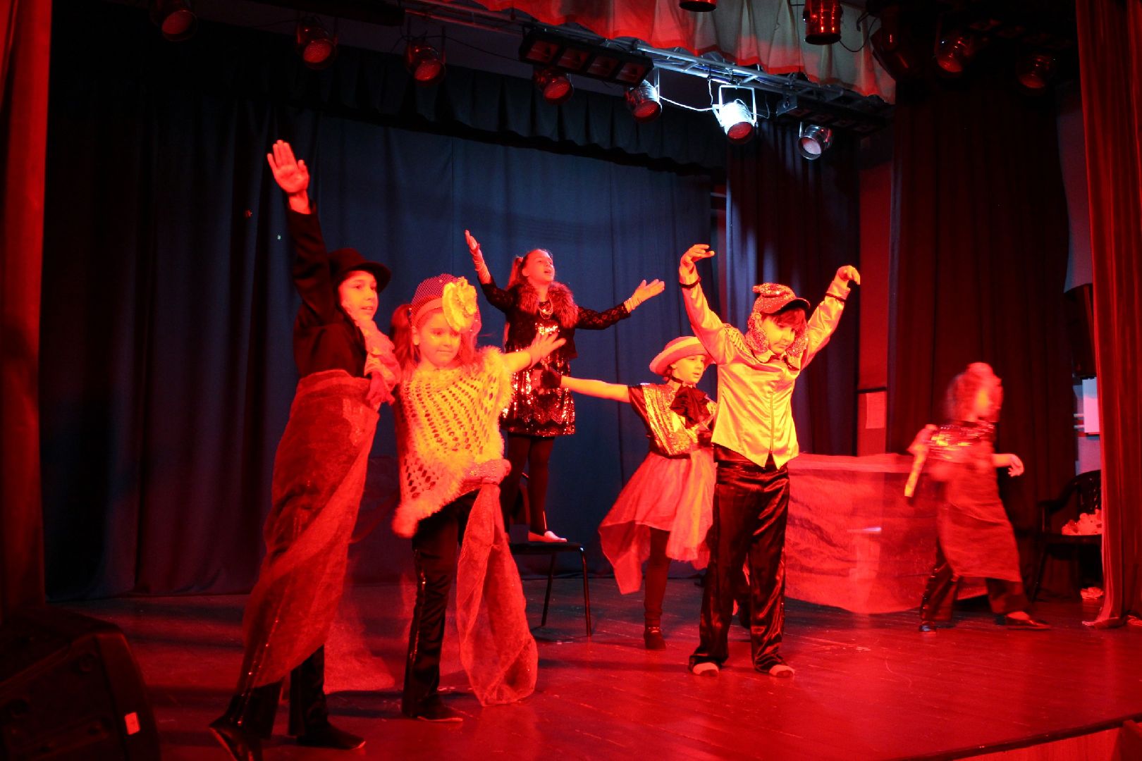 пушкино, дети, спектакль, кошкин дом,