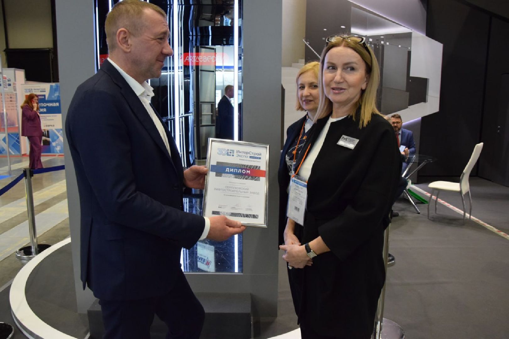 серпухов, слз, умный лифт, интерактивный лифт, инновации,