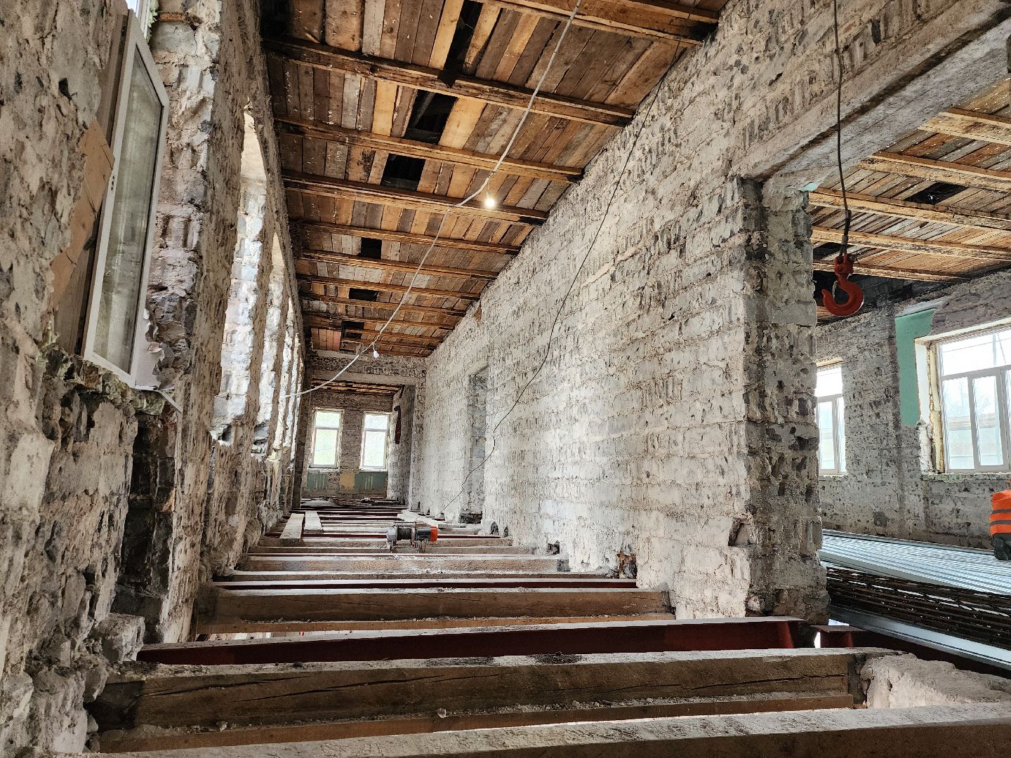 Дубна, Школа 1, Капремонт, Строительство, Монтаж перекрытий,