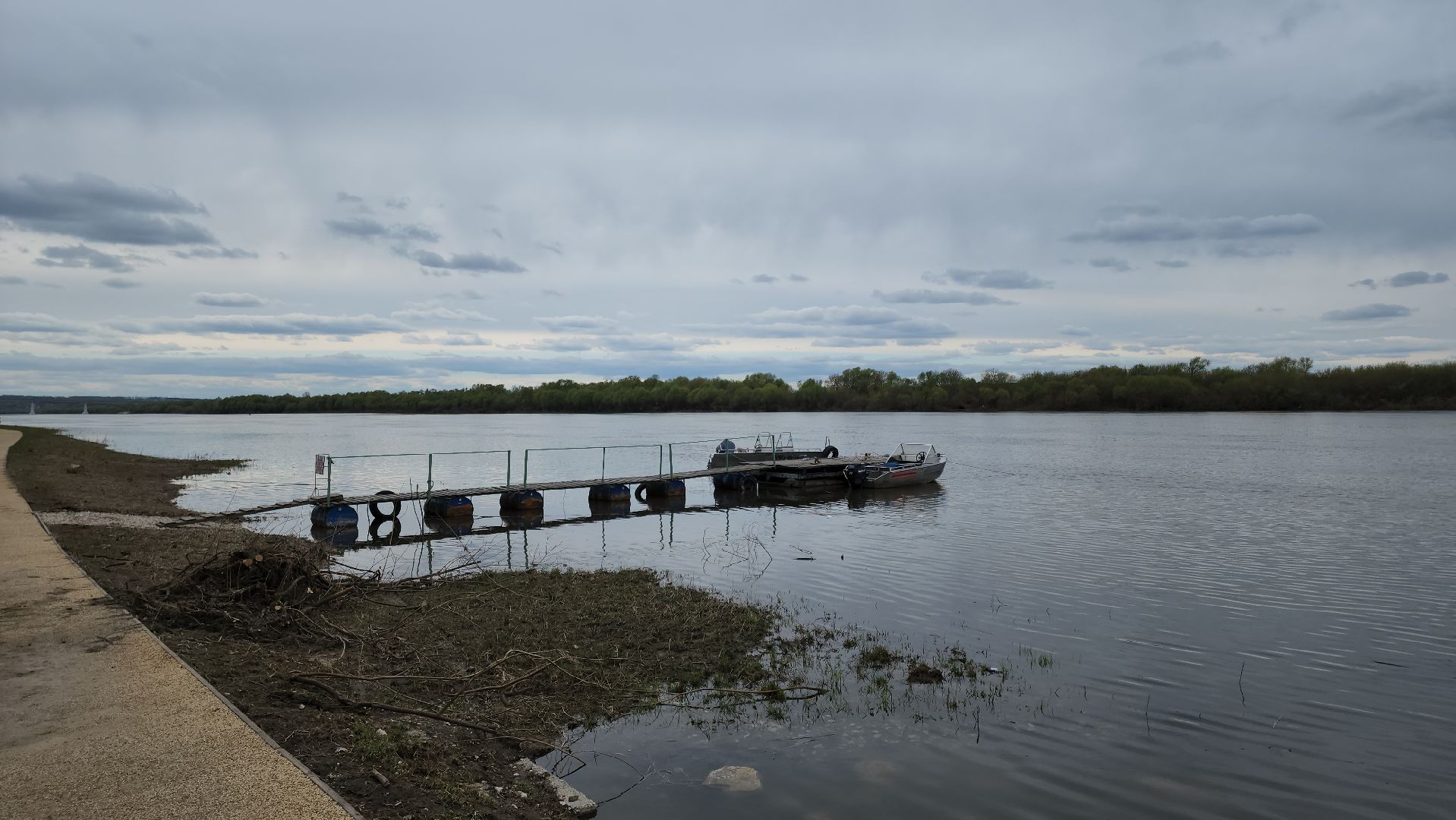 кашира, еддс, ока, паводок, водно-спасательная станция, набережная, уровень воды,