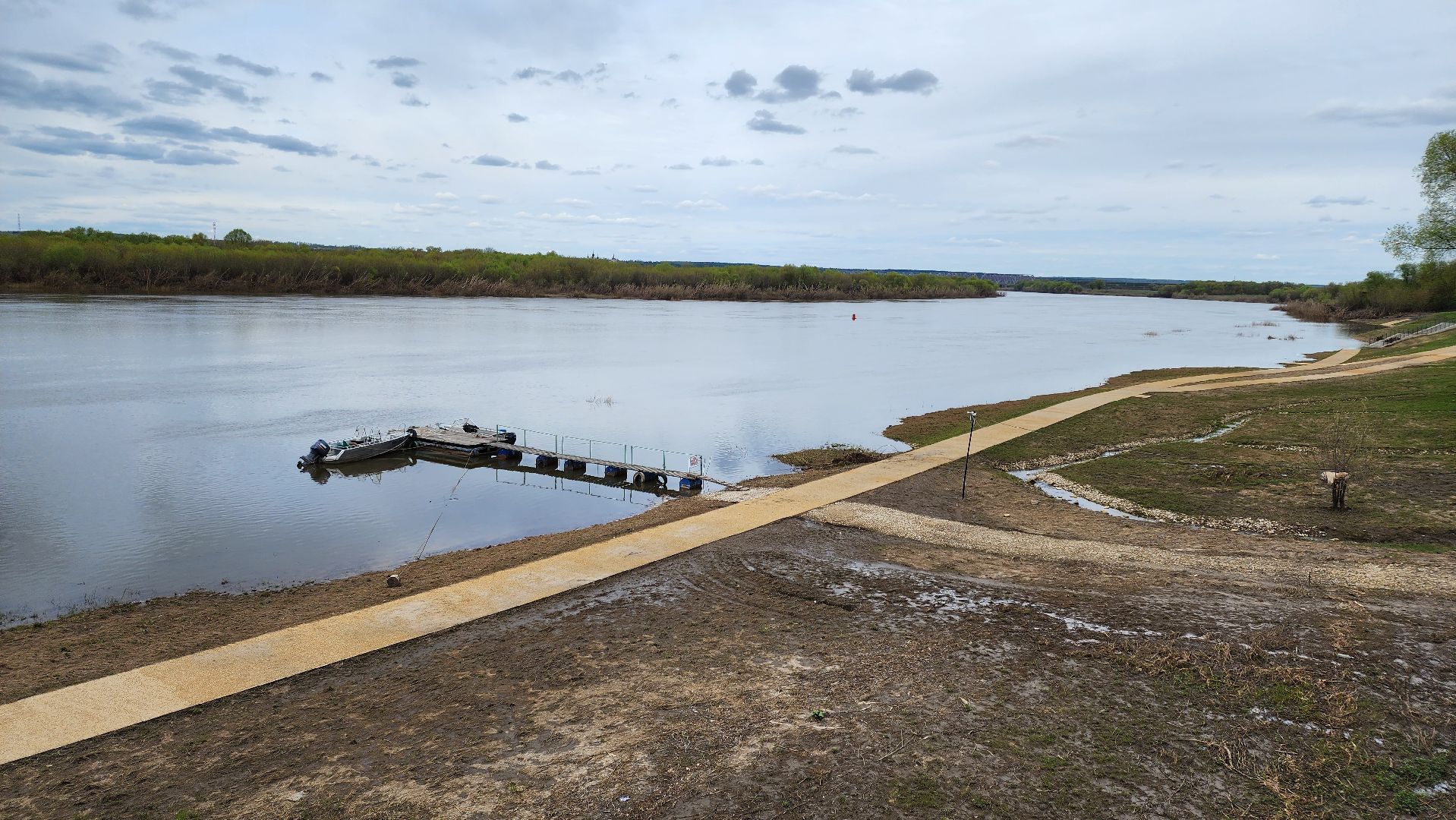 кашира, еддс, ока, паводок, водно-спасательная станция, набережная, уровень воды,