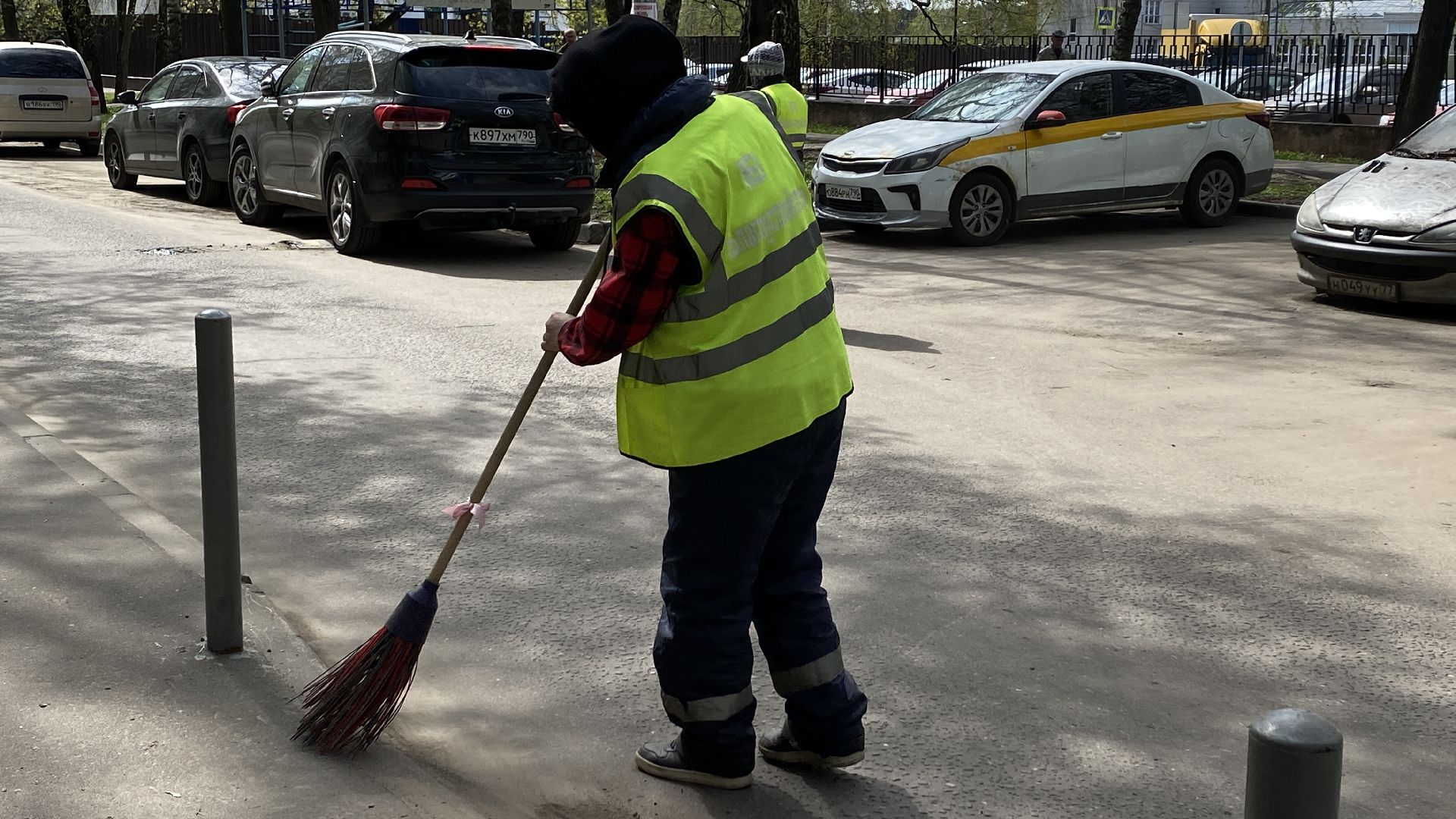 уборка города, мбу благоустройство, месяц чистоты и благоустройства,уборка дворов, видное,