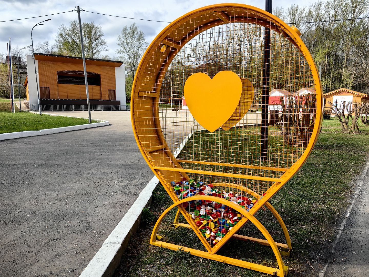 крышки, География добра, вторсырье, парк,