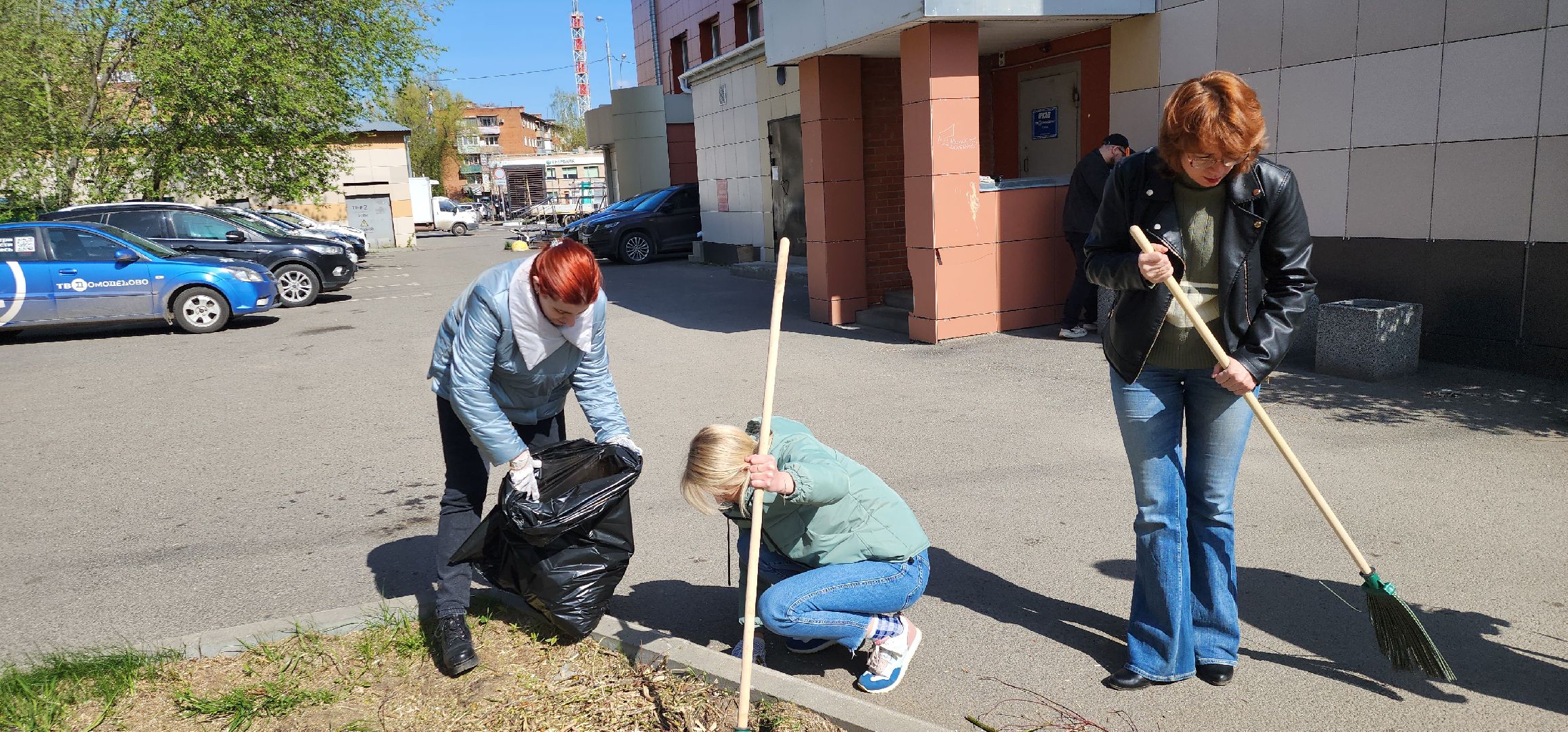 журналисты Домодедова, субботник, весенняя уборка улиц,