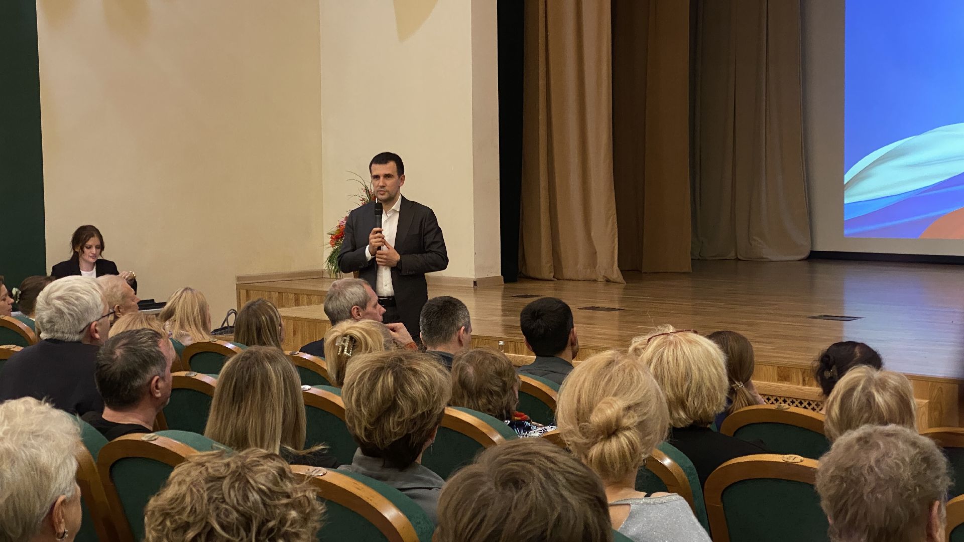 выездная администрация, власть, станислав каторов, вопросы от жителей, проблемы района,