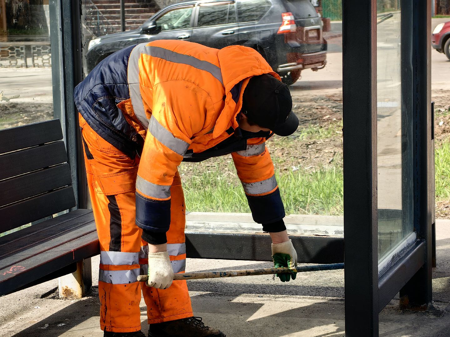 остановочные павильоны, покраска, бордюры, лавочки, благоустойство,