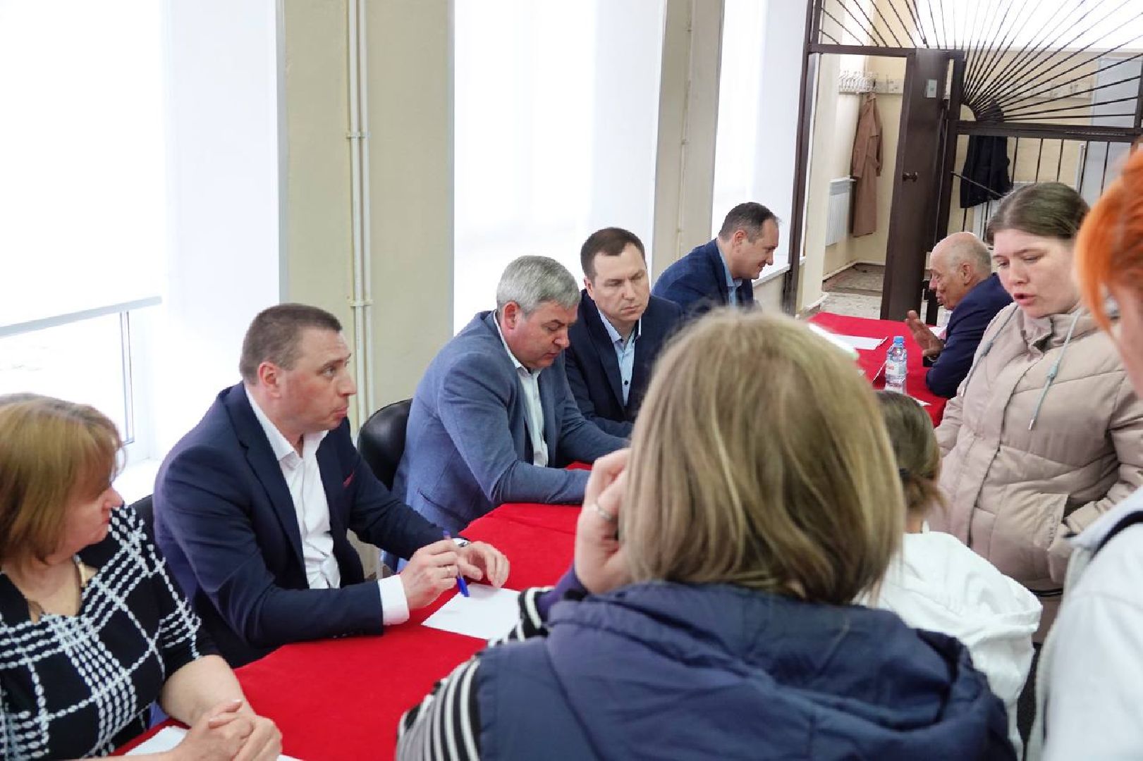 Выездная администрация, Пляжный сезон, Прием граждан, Диалог с жителями, Глава округа, Депутаты, Граждане,