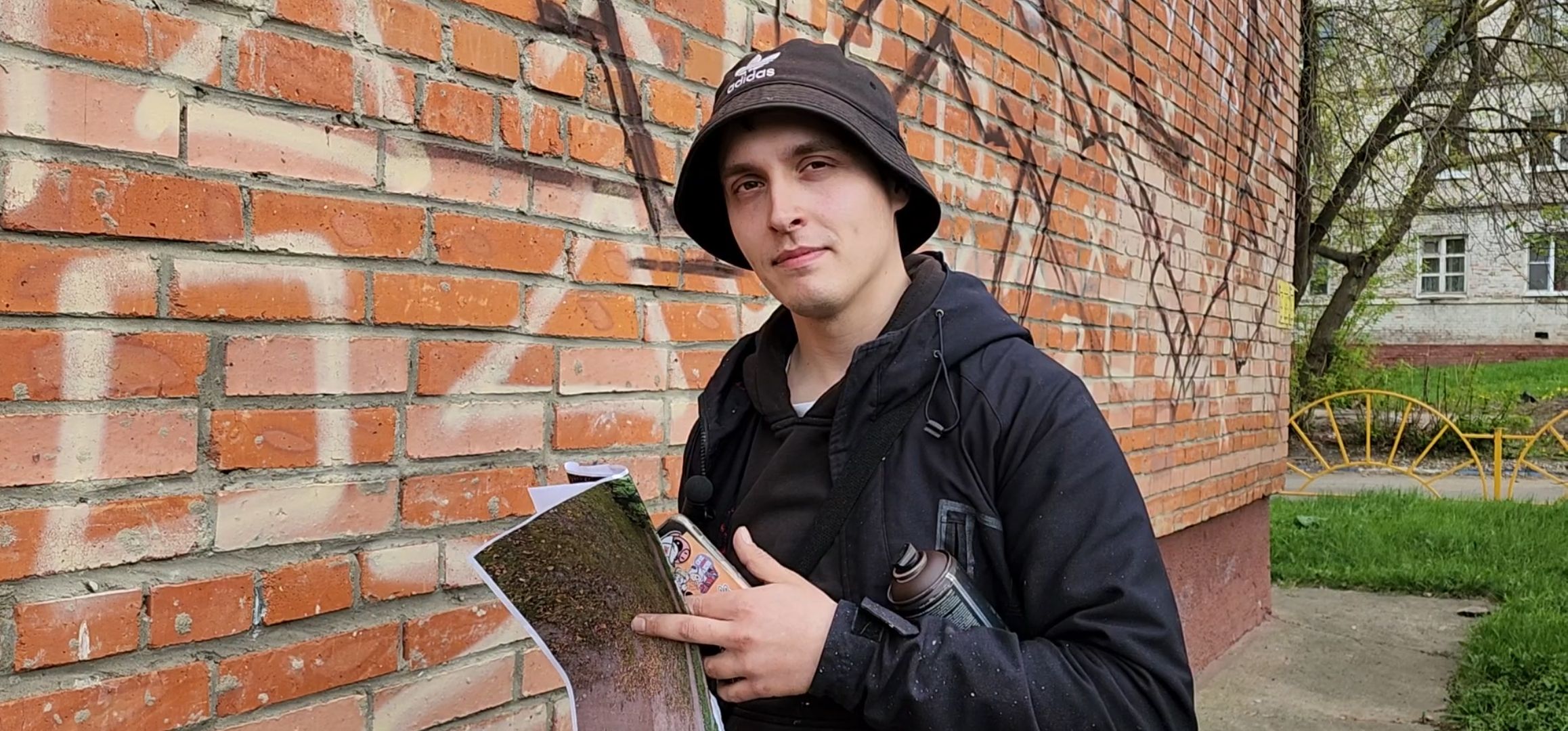 кашира, сво, мурал, стрит-арт, ангелы за моим плечом, память о погибших, граффити,