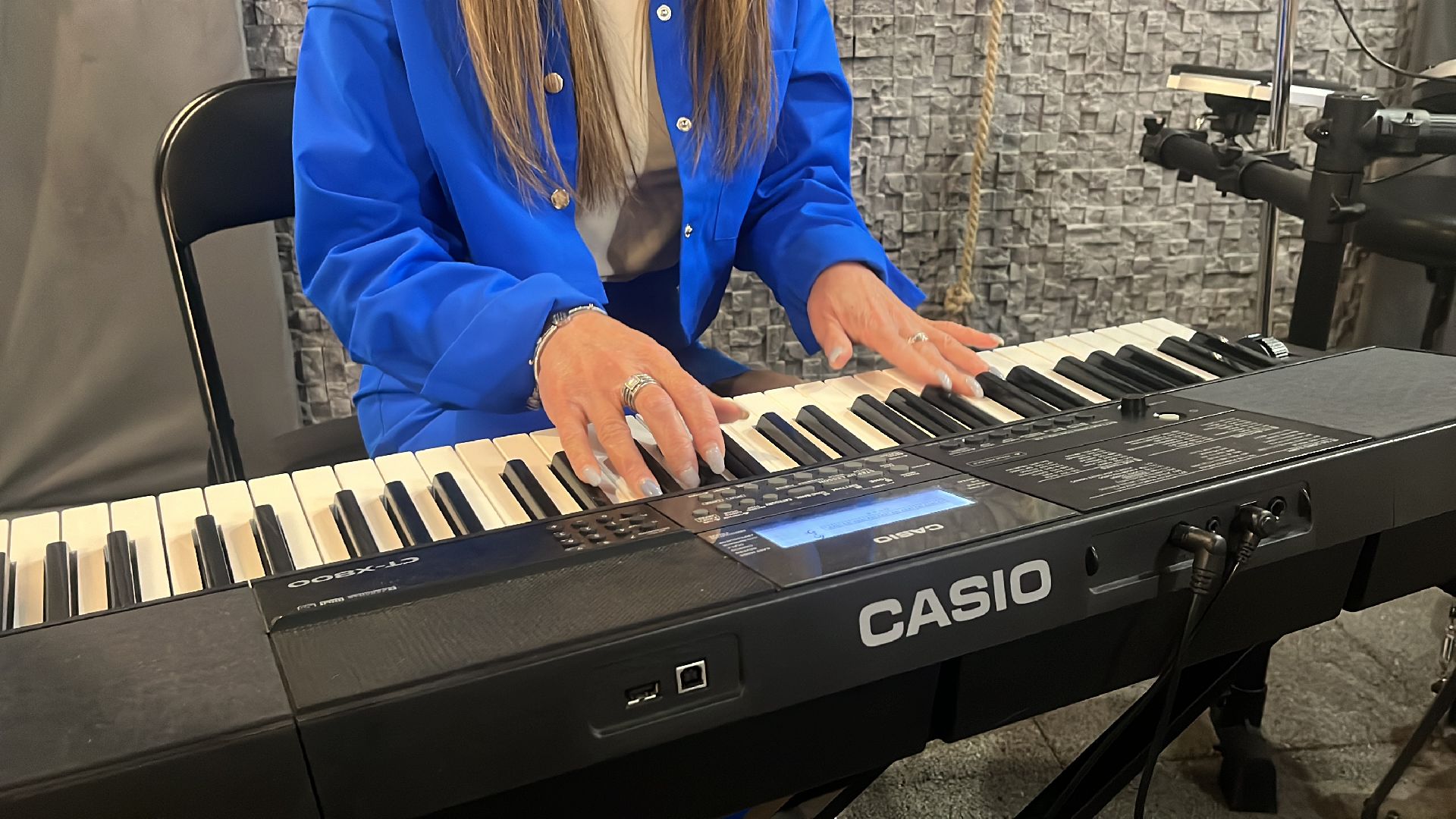 певица, пение, вокал, железнодорожный, станция железнодорожная, балашиха,