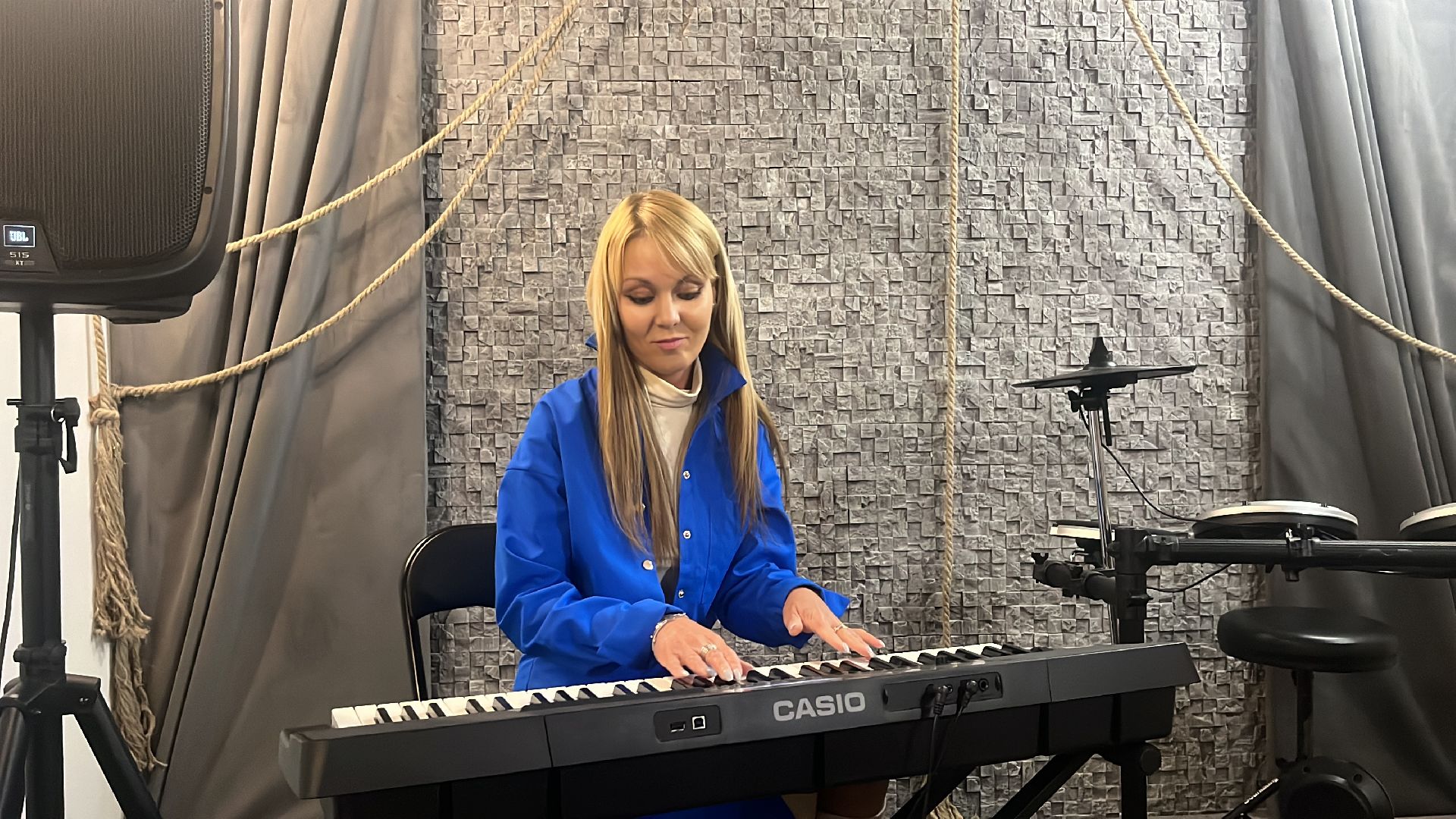 певица, пение, вокал, железнодорожный, станция железнодорожная, балашиха,