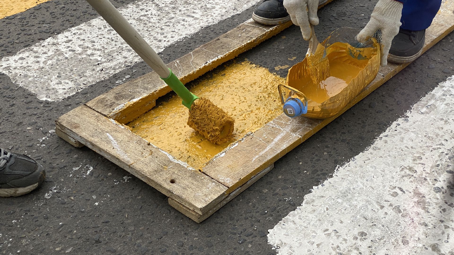 обновление дорожной разметки, дорожная разметка, пешеходные переходы, покраска пешеходных переходов, мбу благоустройство и дорожное хозяйство,