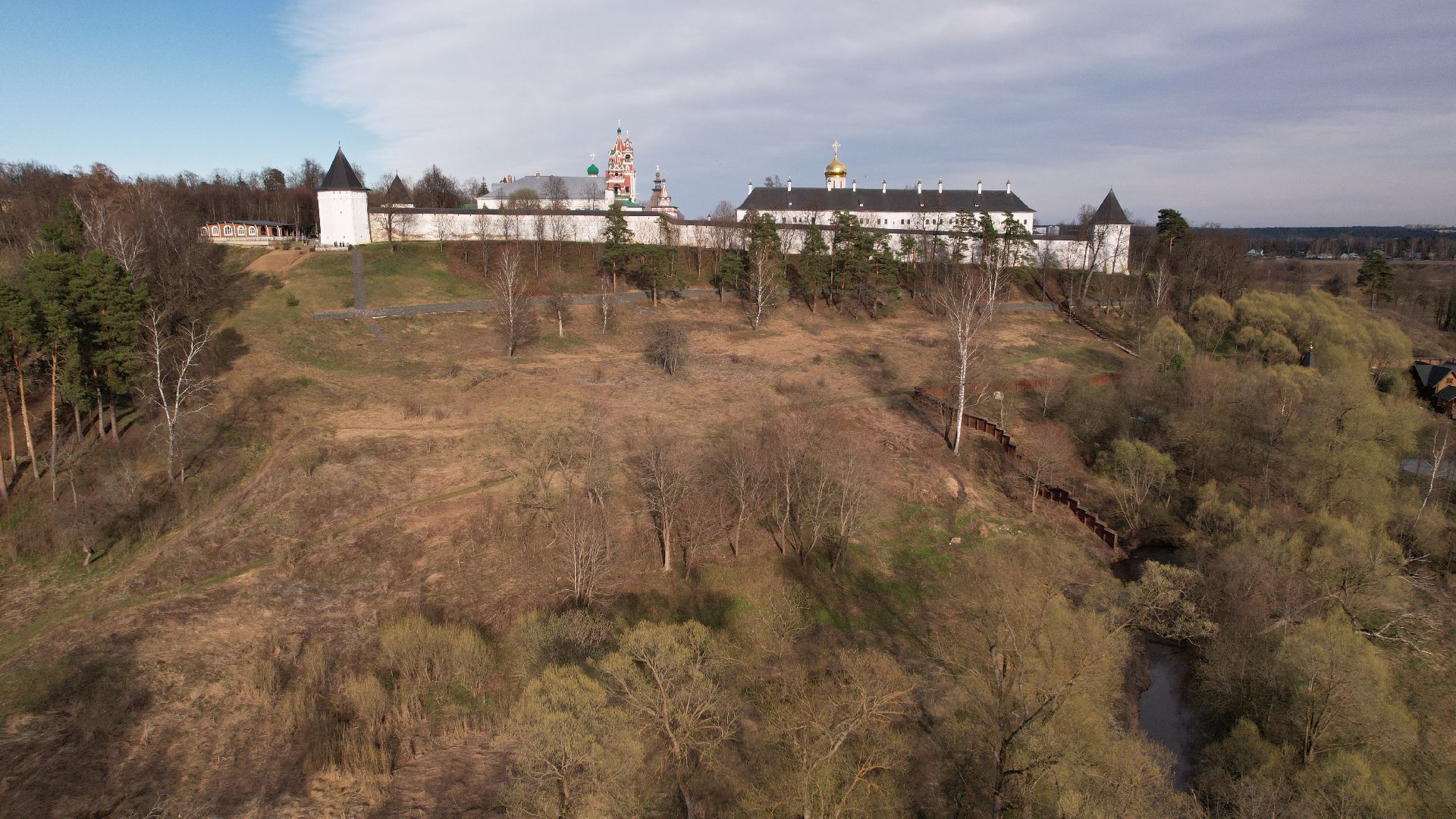 видео с коптера, монастырь, звенигород,