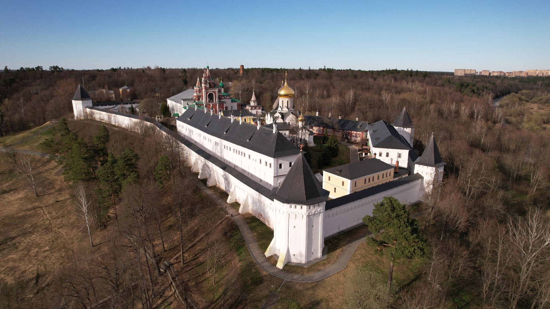 видео с коптера, монастырь, звенигород,