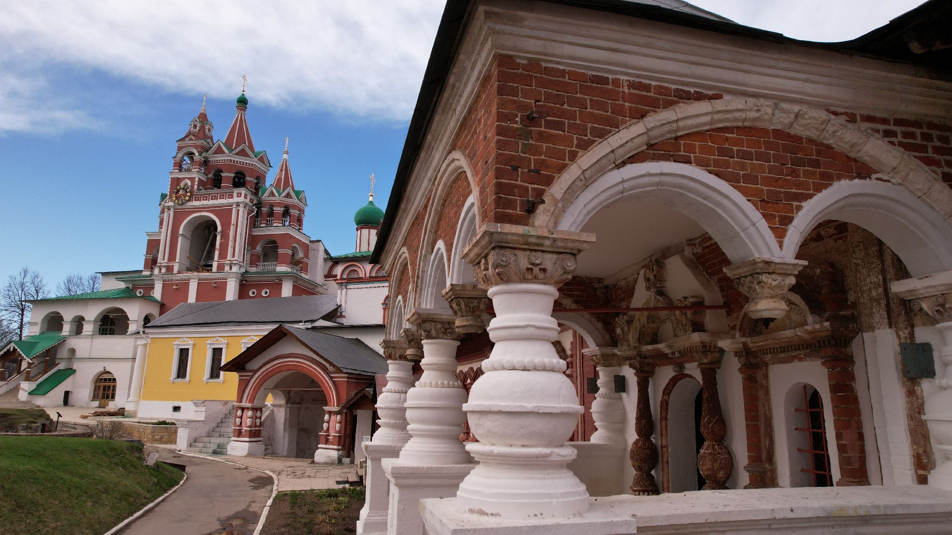 видео с коптера, монастырь, звенигород,