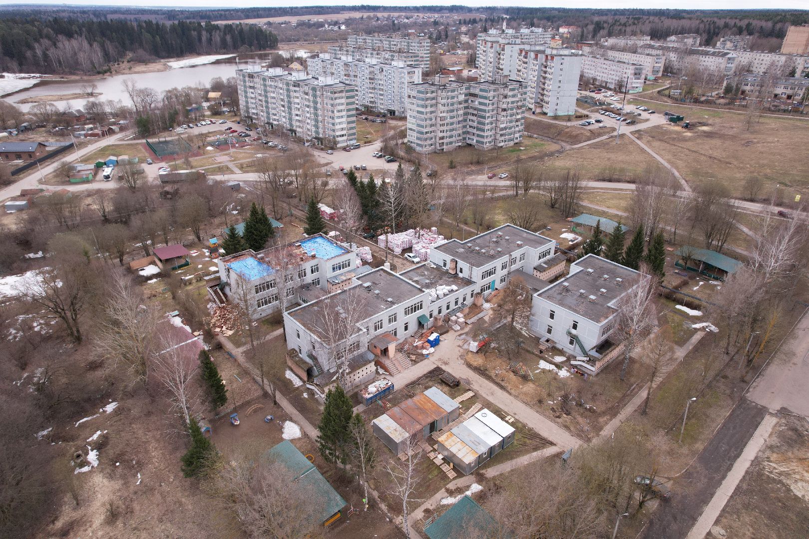 видео с коптера, школа, истра,