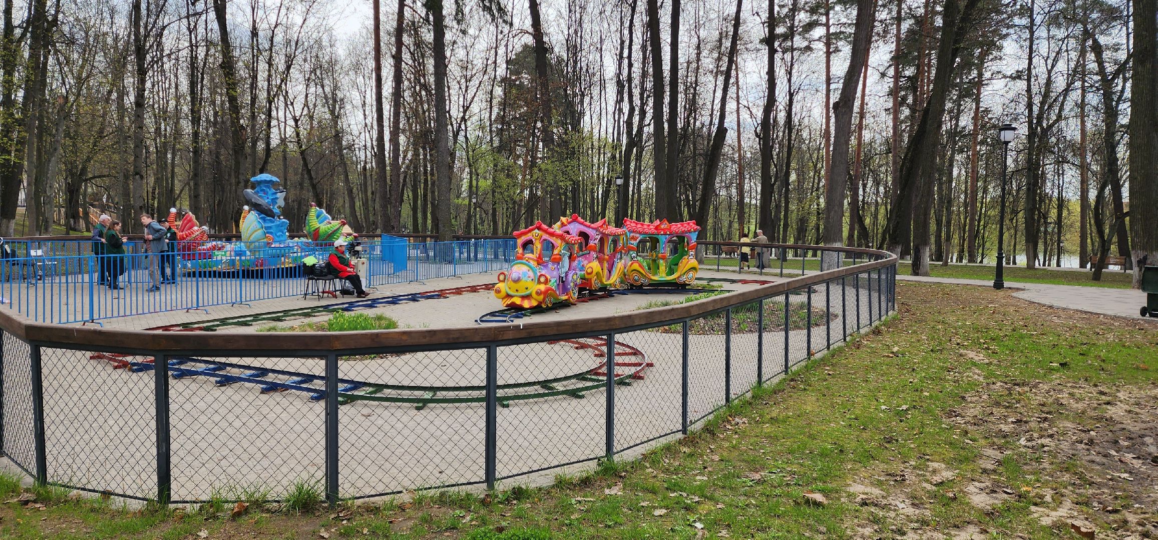 раменское, экономика, раменский городской парк, льготный день на прощение аттракционов,