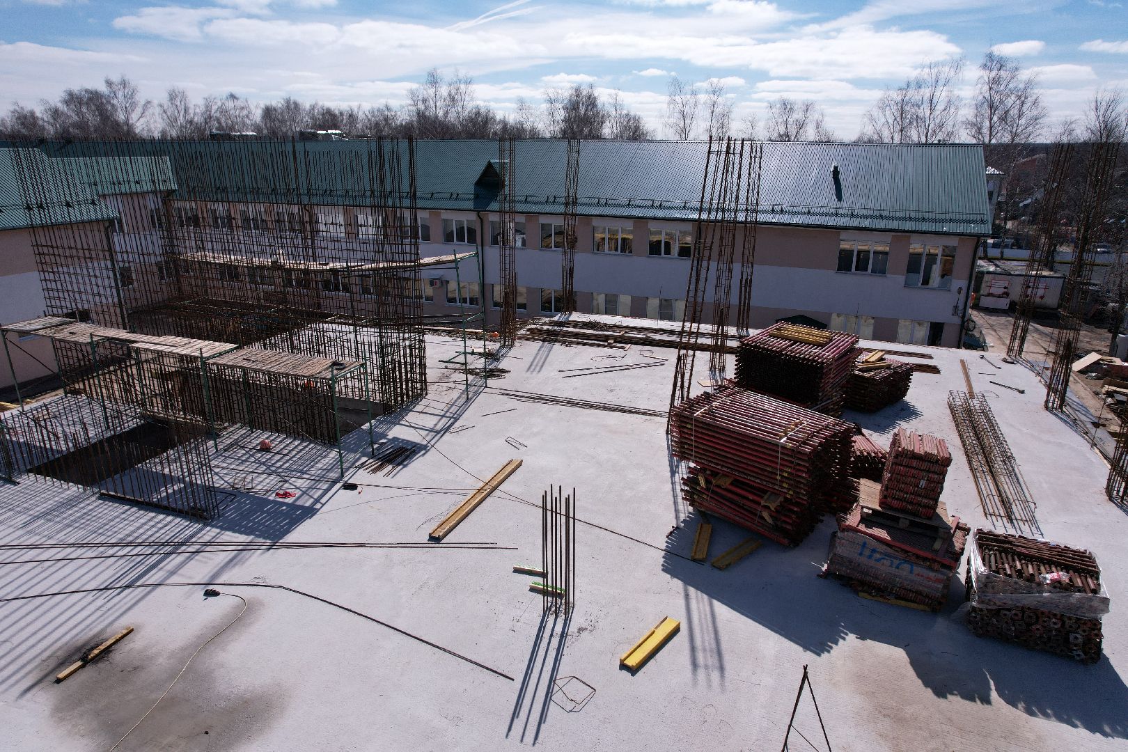 видео с коптера, школа, истра, пристройка,