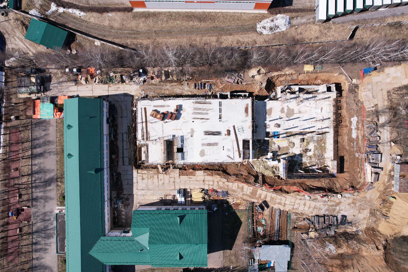 видео с коптера, школа, истра, пристройка,