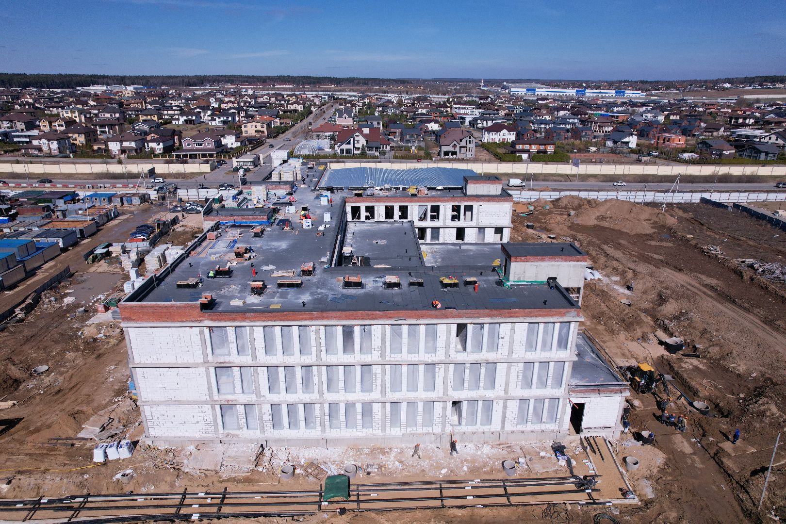 видео с коптера, истра, школа, строительство,