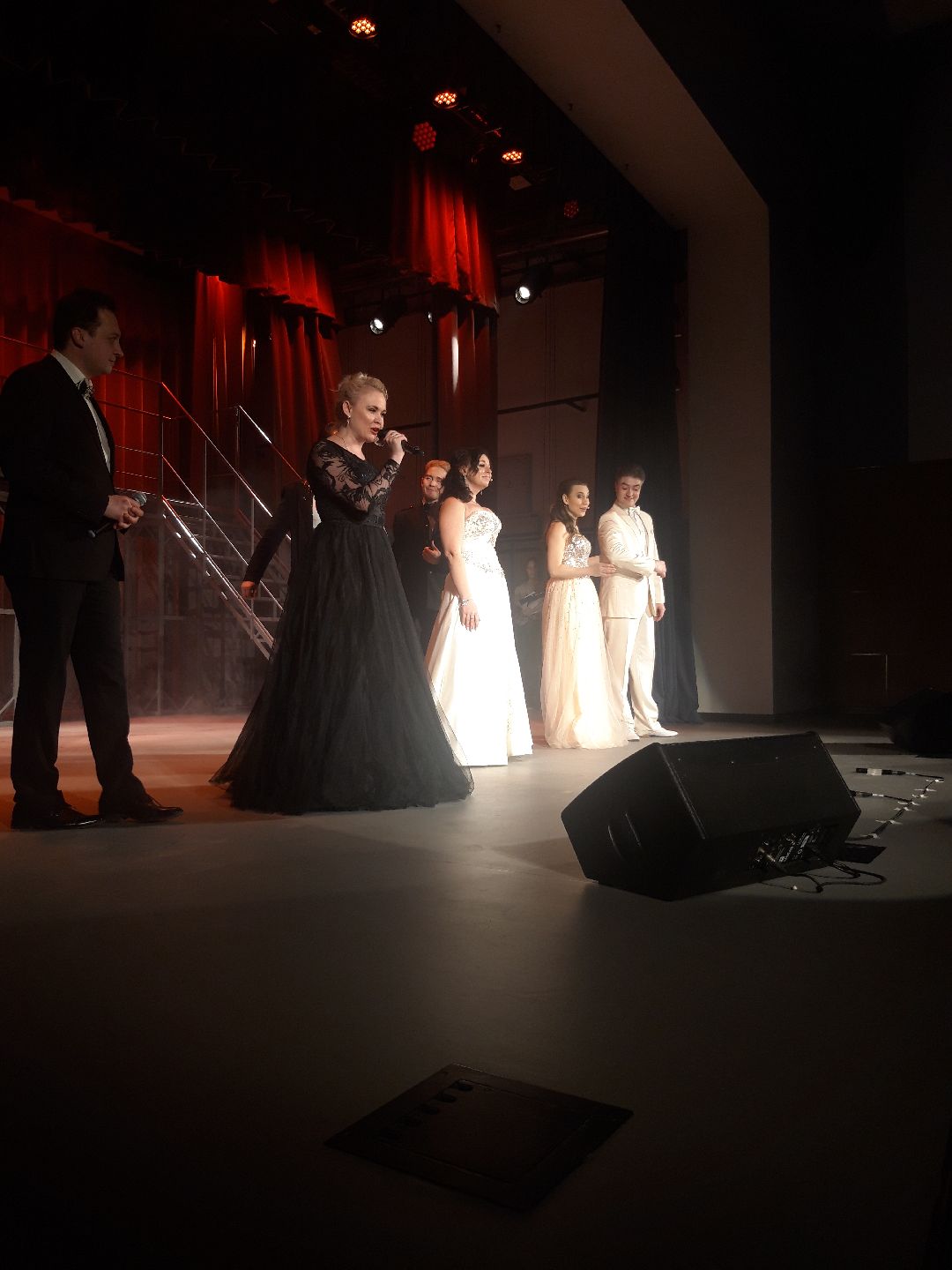 искусство, театр,