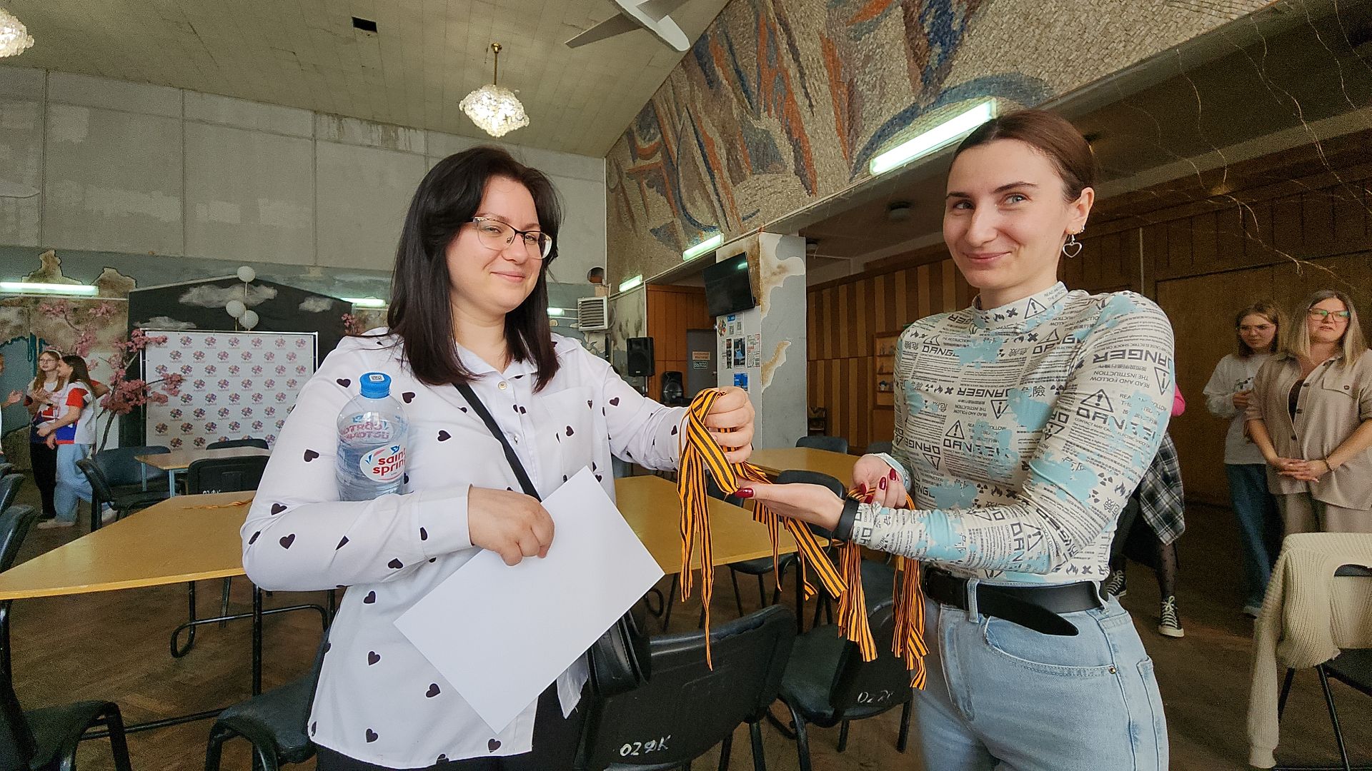 Георгиевская ленточка, патриотическая акция, День Победы, Старая Купавна, Богородский городской округ,