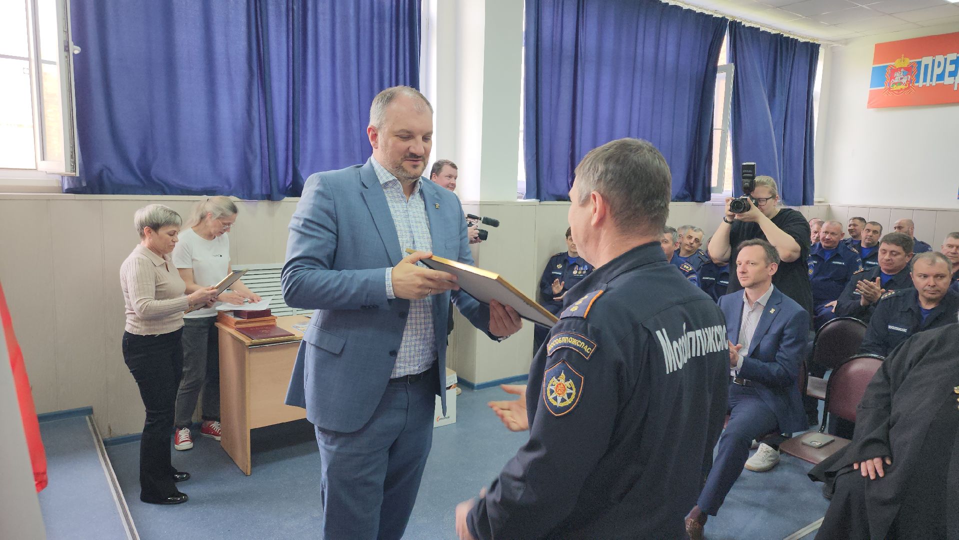 кашира, пожарная охрана, день пожарной охраны, псч 220, мособлпожспас, почетная грамота, большое руново,