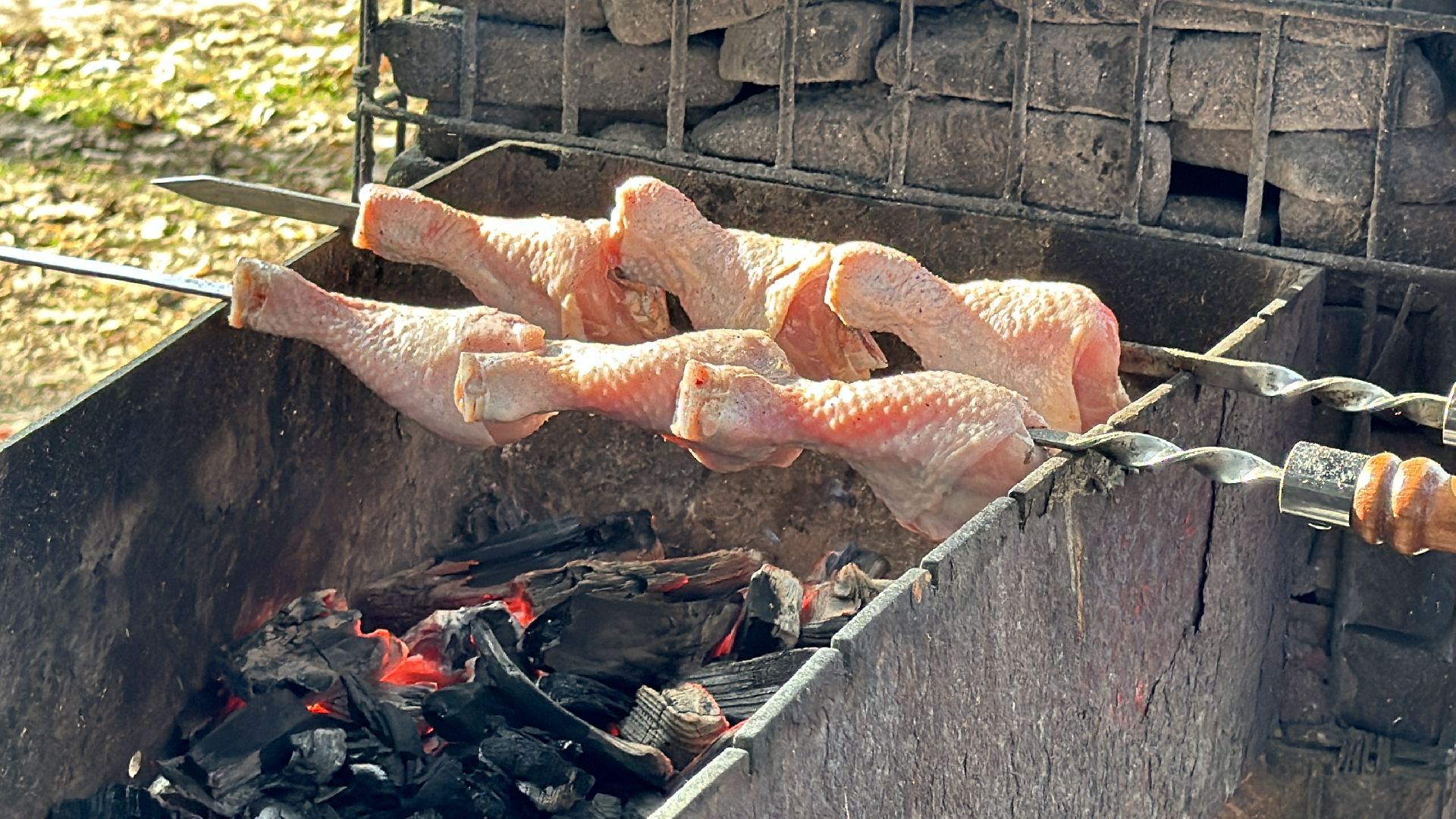 Одинцово, сезон шашлыков, зона барбекю,