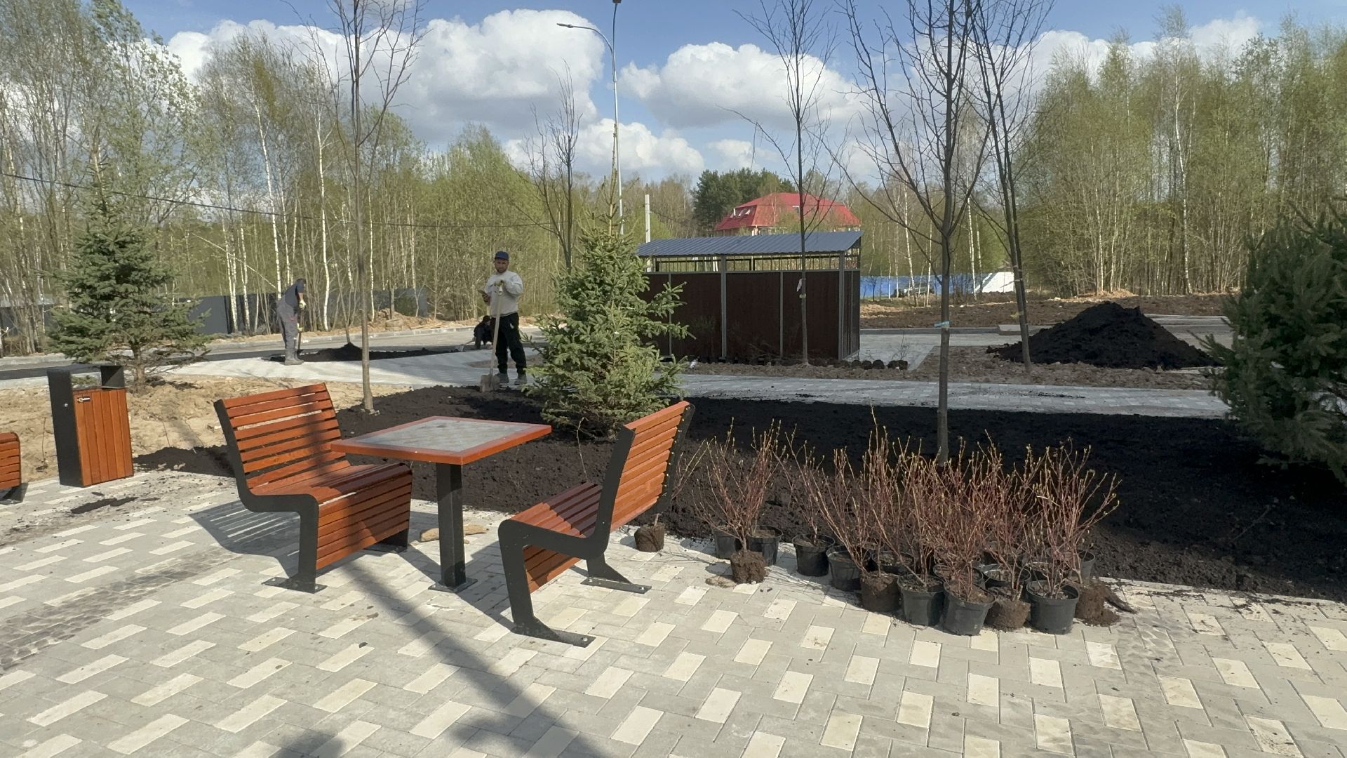 Солнечногорск, Строительство дома, Благоустройство двора, Жители, переселение из аварийного жилья,