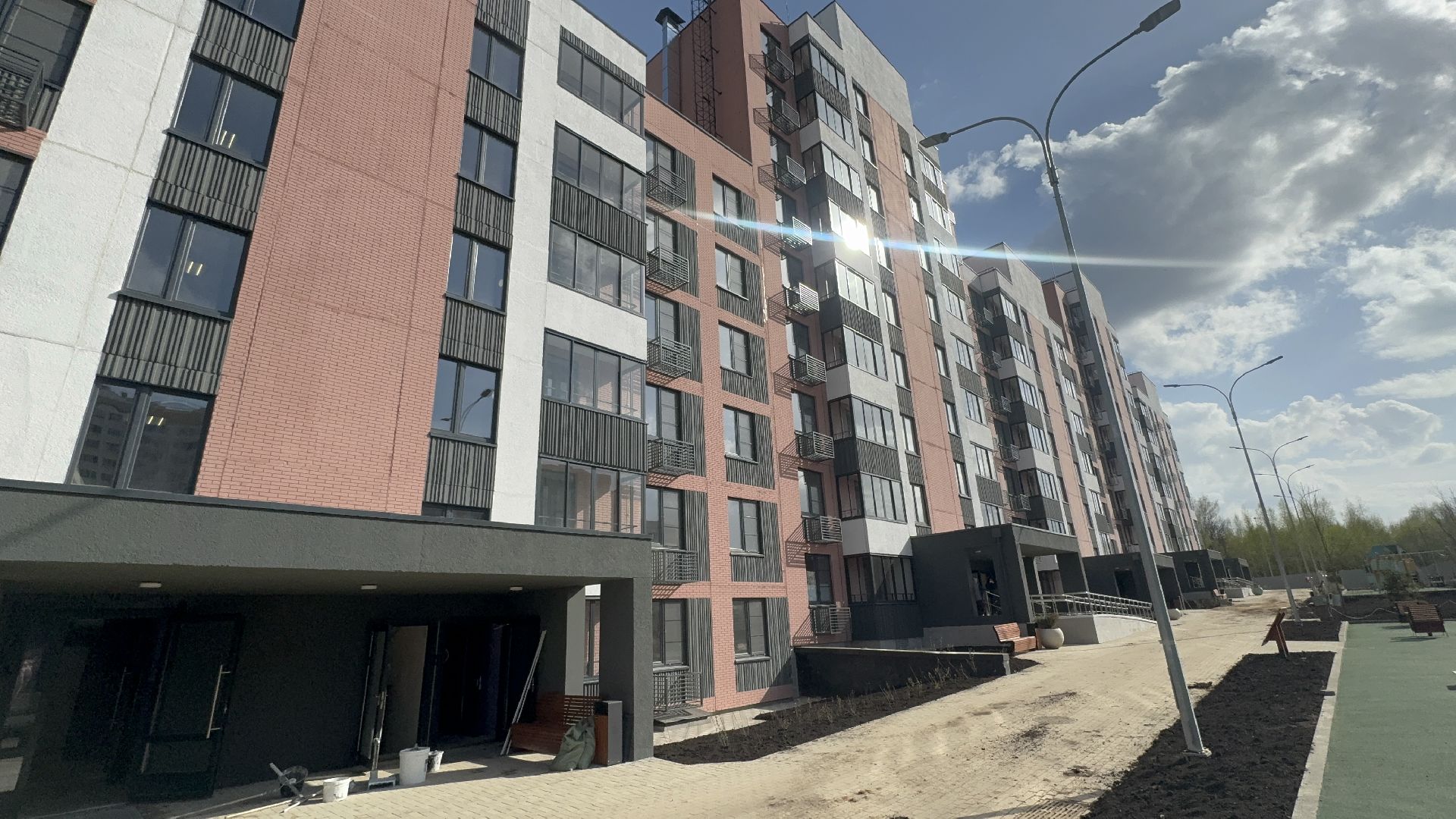 Солнечногорск, Строительство дома, Благоустройство двора, Жители, переселение из аварийного жилья,