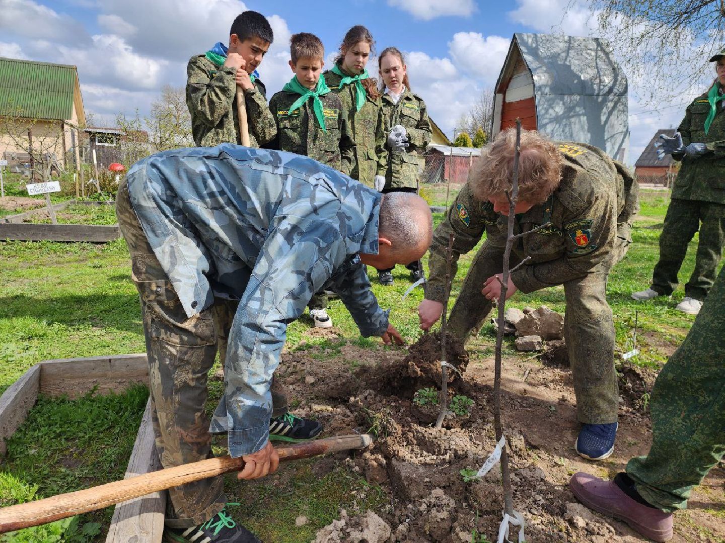 можайск, можайский городской округ, подмосковье, питомник, дети, школьные лесничества, юные лесничие, сад, своими руками, весенние работы, друзья леса, экология, тропарево, участковое лесничество, мособллес,