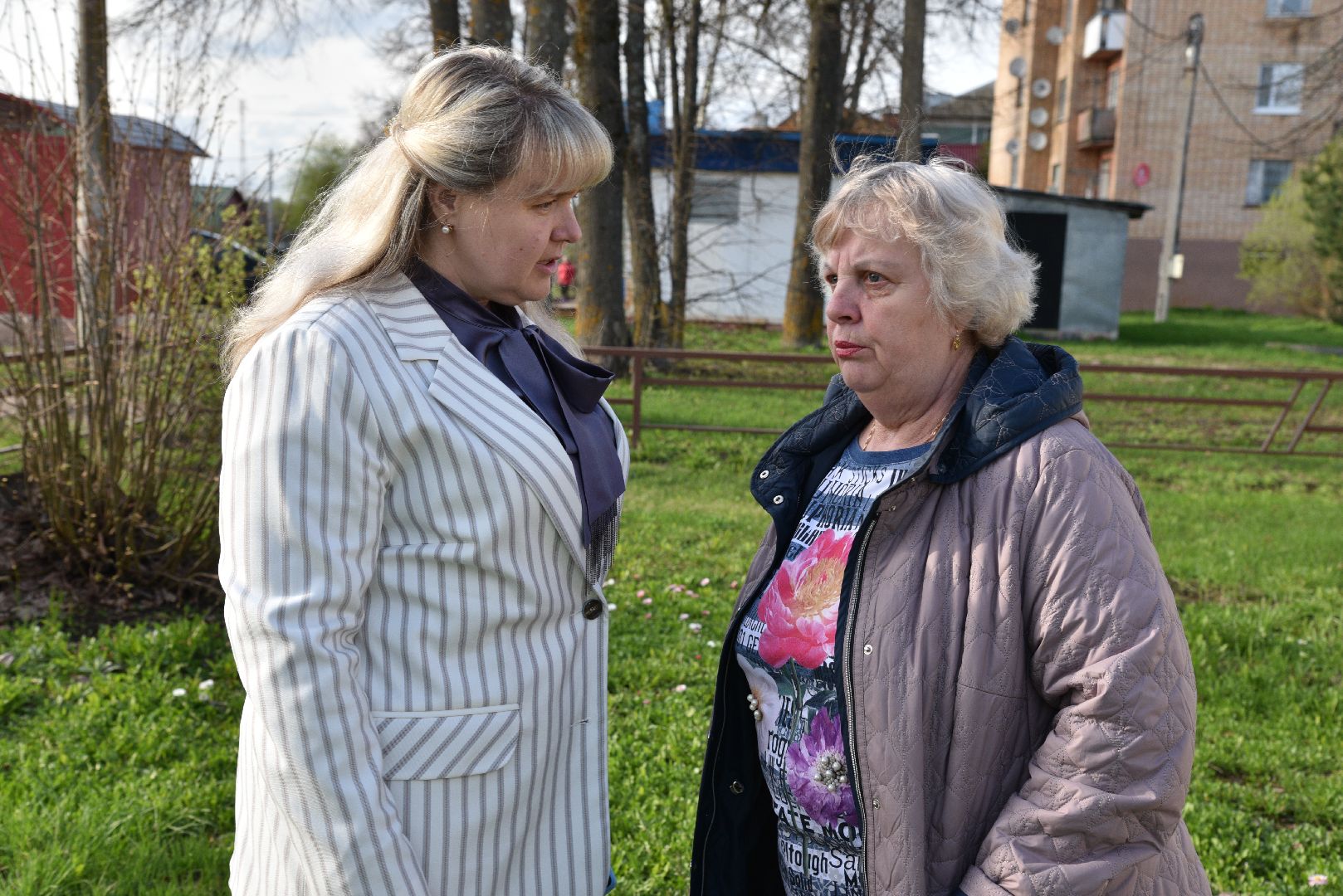 лотошино, микулино, выездная администрация, встреча администрации с жителями, глава округа,