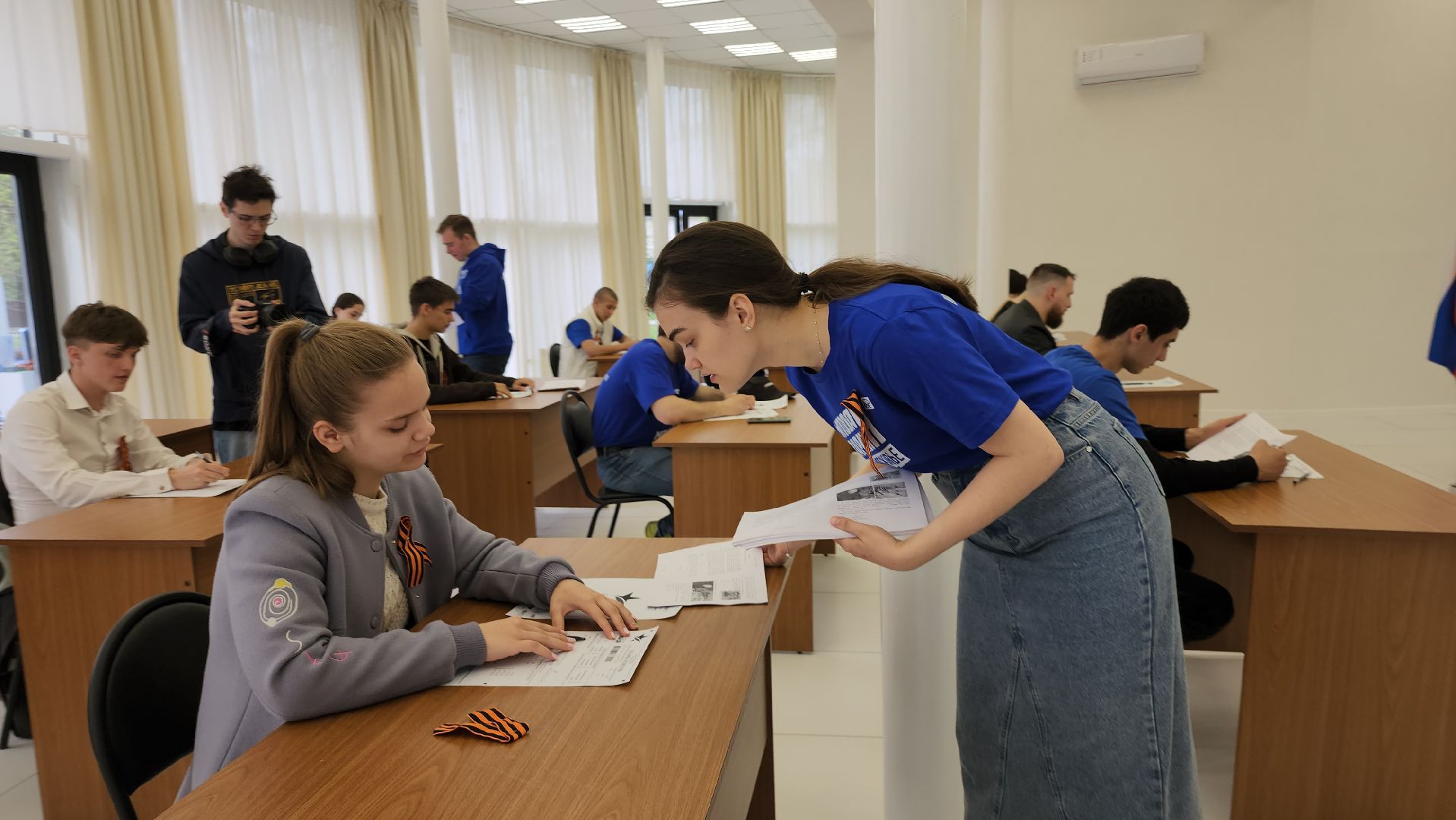 серпухов, подмосковье, диктант победы, парк имени олега степанова, МГЕР, диана алумянц,