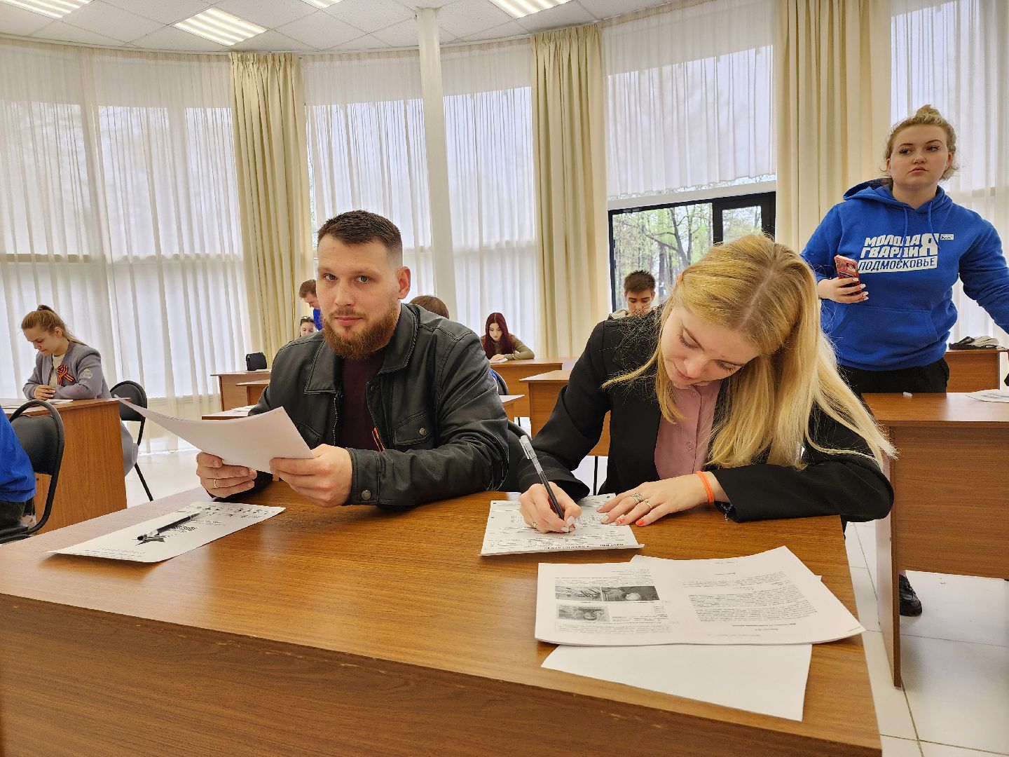 серпухов, подмосковье, диктант победы, парк имени олега степанова, МГЕР, диана алумянц,