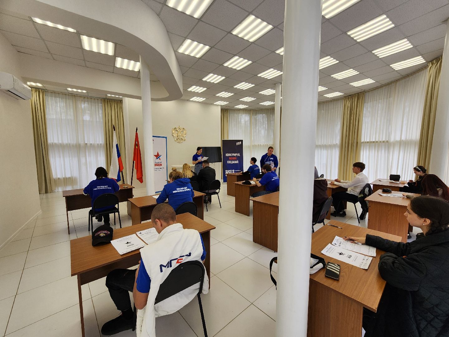 серпухов, подмосковье, диктант победы, парк имени олега степанова, МГЕР, диана алумянц,