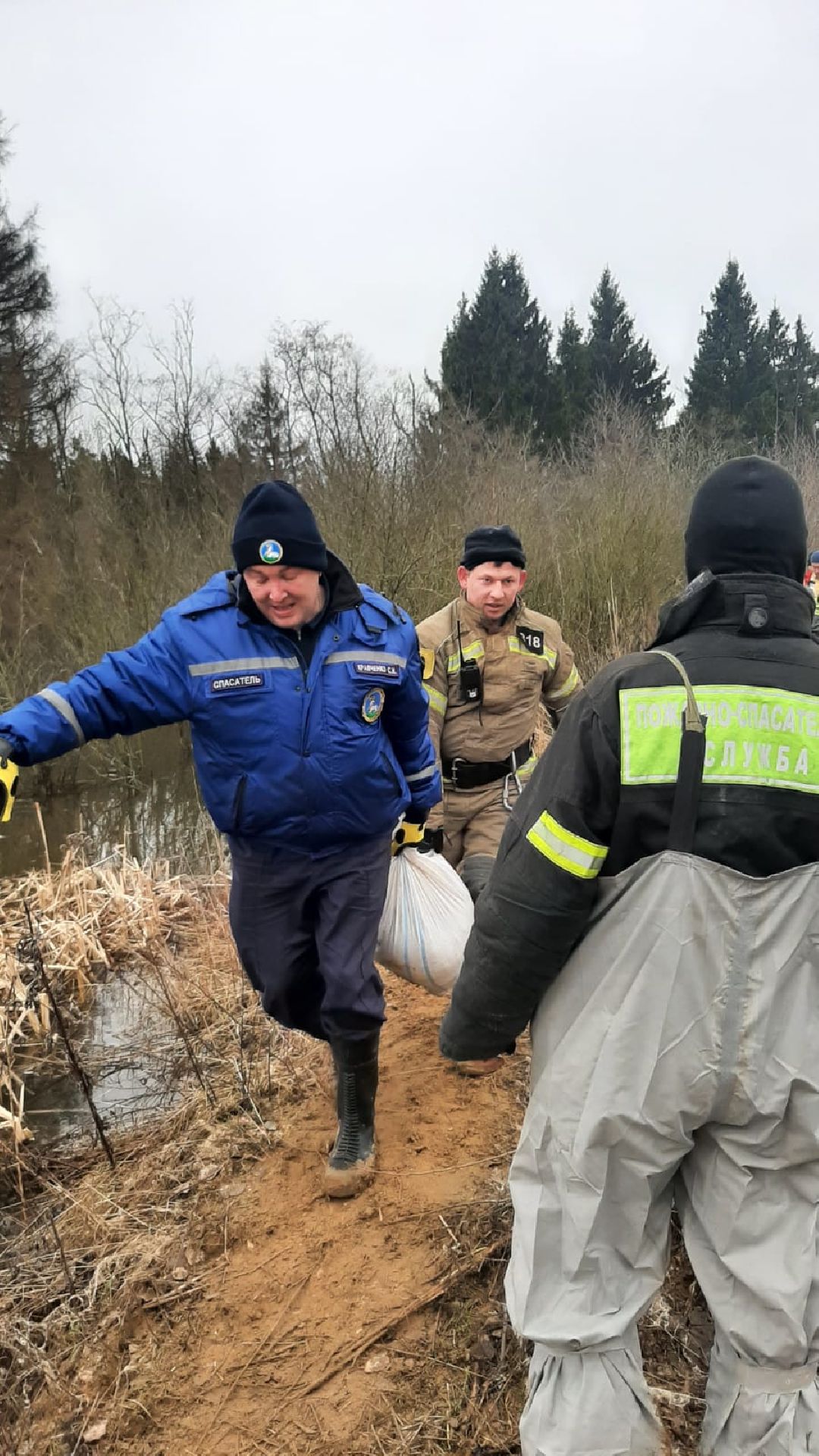 Звенигород, Одинцово, авария, потоп, МЧС, Пожарные, Гражданская защита, новостройка, половодье, затопление