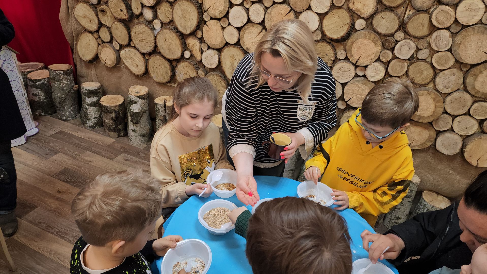 красногорск, день добрых дел, субботник, высадка деревьев,