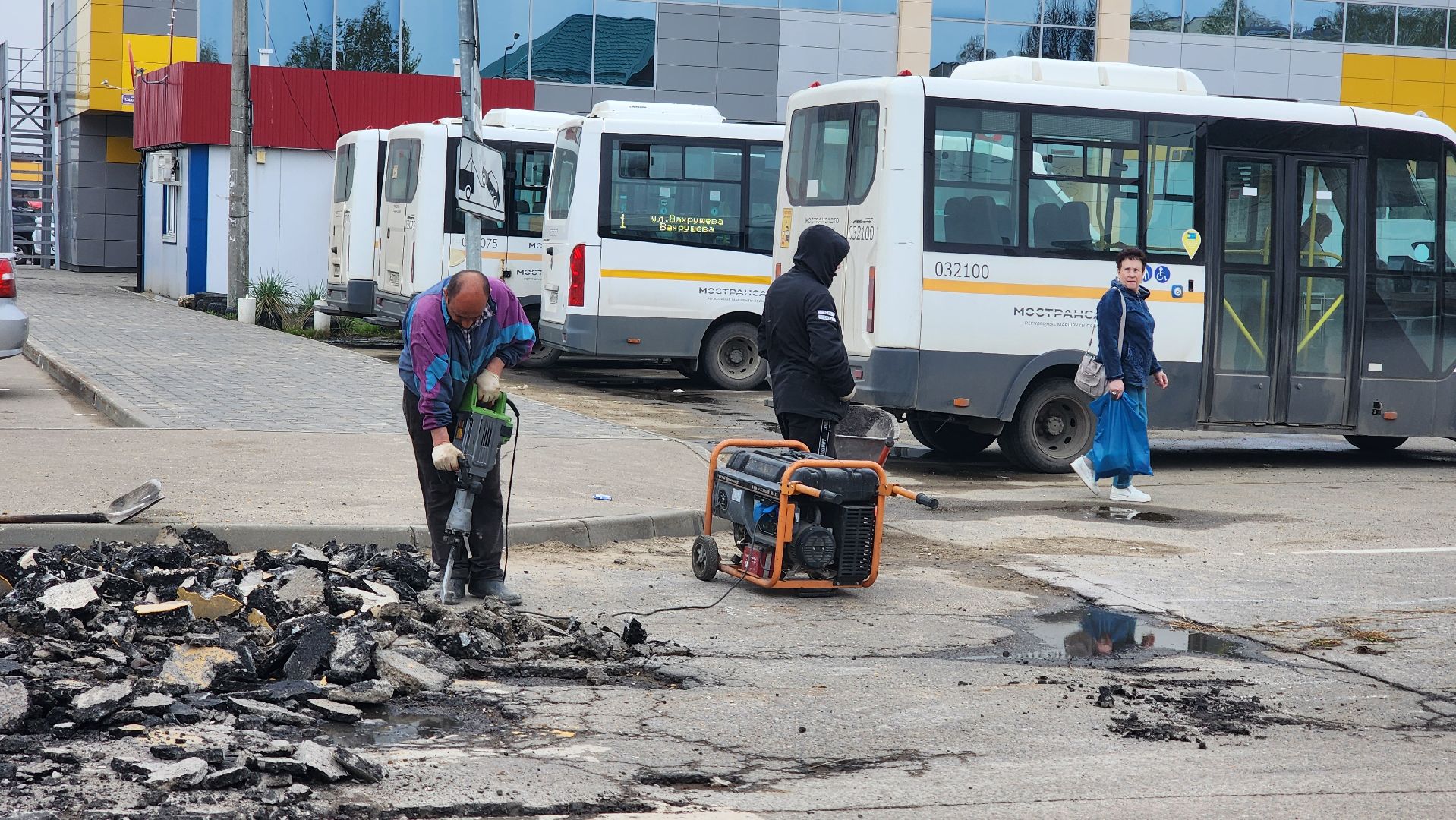 кашира, улица вахрушева, ямочный ремонт, ремонт дорог, асфальт, асфальтовое покрытие,