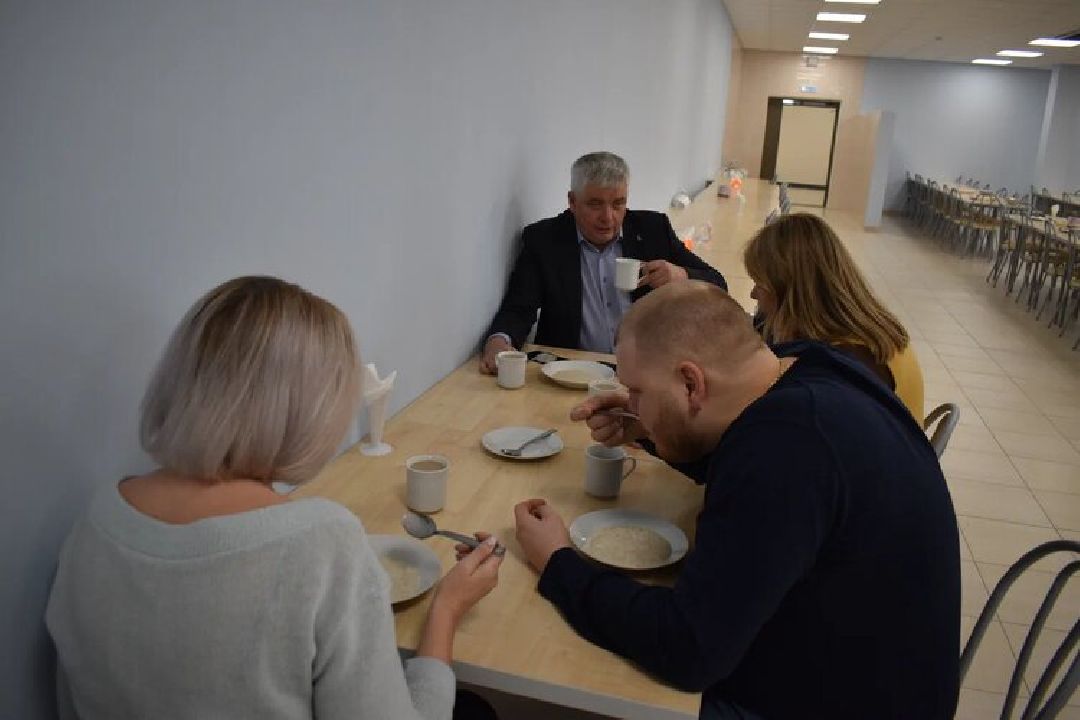 Балашиха, горячее питание, школы, депутаты, Московская областная дума, Тарас Ефимов