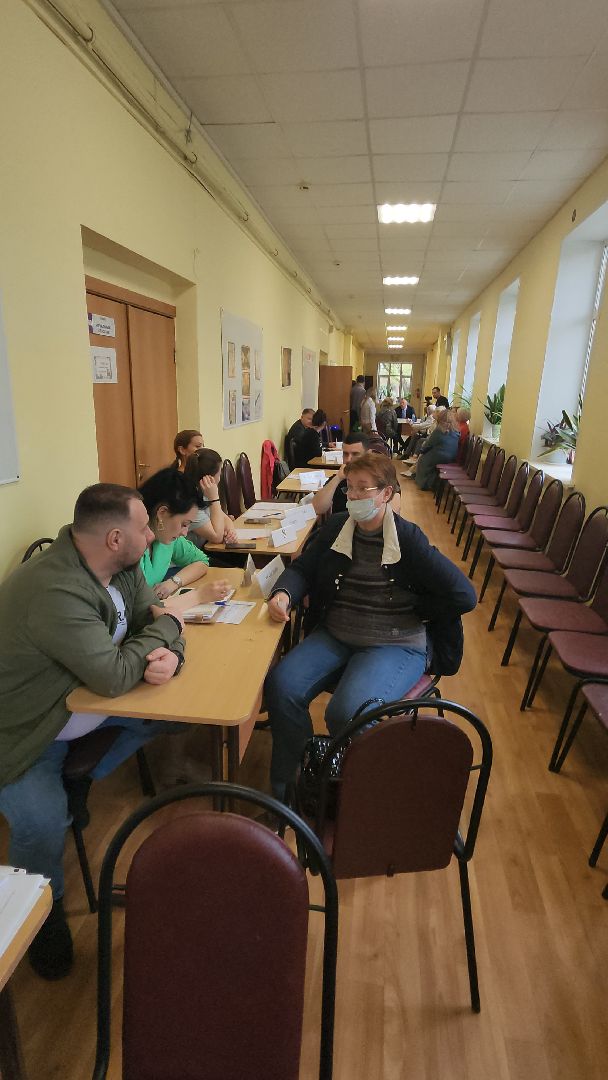 выездная администрация, борис аубакиров, Павел Соболев, уборка подъезда, ул школьная 6, школа 6,