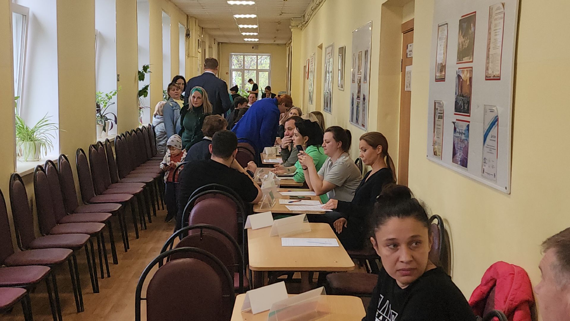 выездная администрация, борис аубакиров, Павел Соболев, уборка подъезда, ул школьная 6, школа 6,