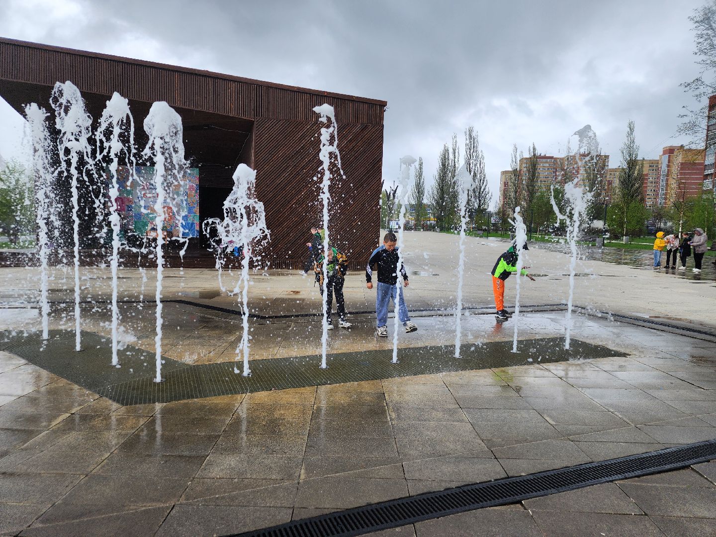 Сезон фонтанов, орехово-зуевский округ,