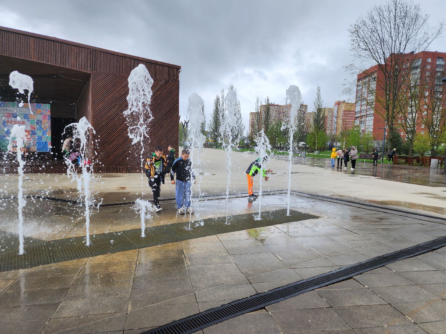 Сезон фонтанов, орехово-зуевский округ,