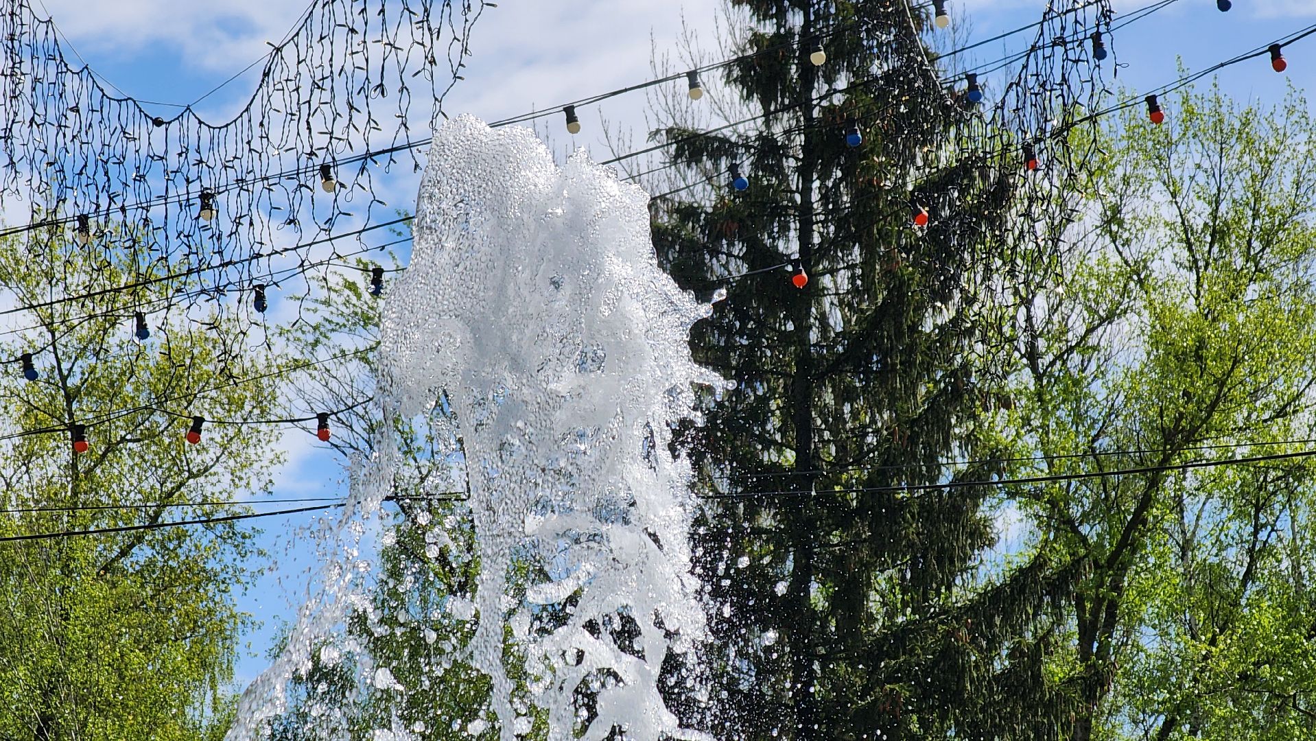 кашира, городской парк, день добрых дел, открытие теплого сезона, фонтан,