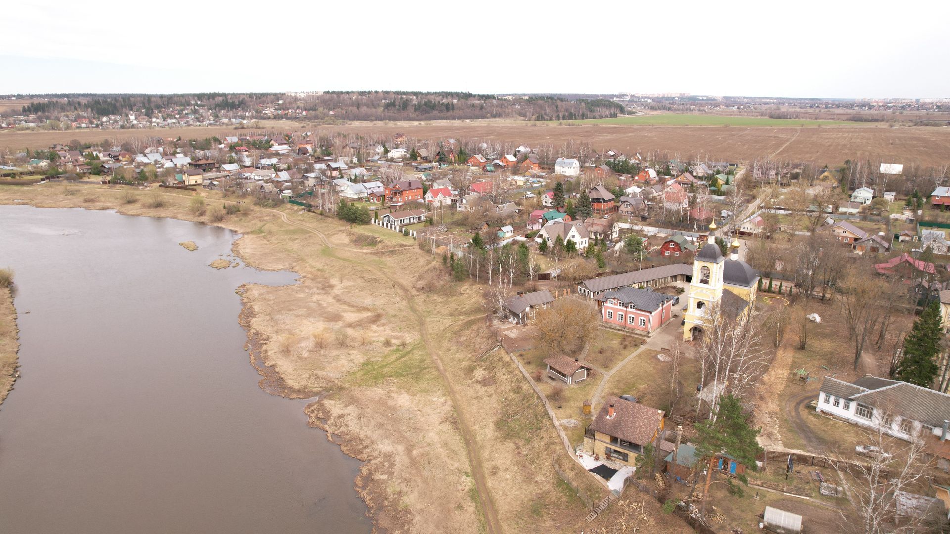 Звенигород, видео с коптера, храм,
