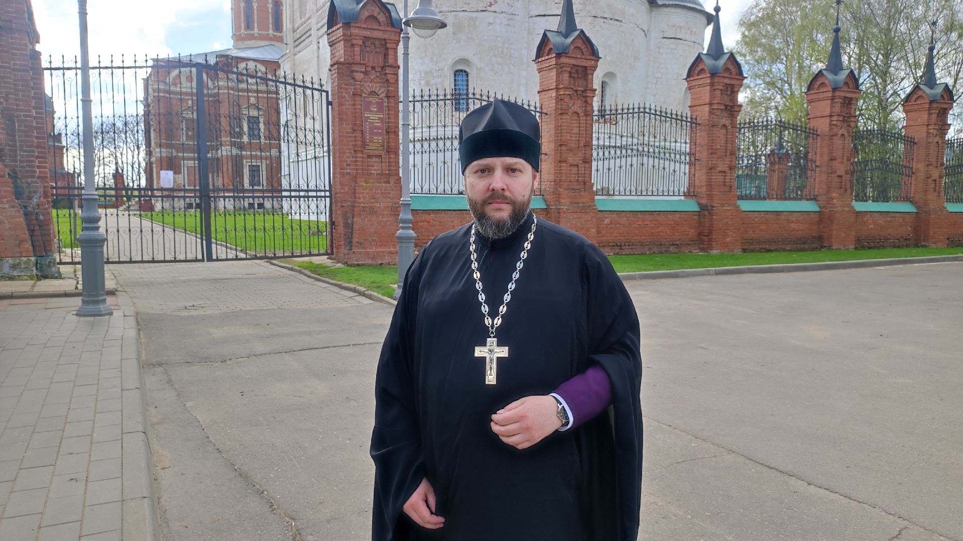 волоколамск, волоколамское благочиние, пасха, вербное воскресенье, православие, священник, куличи, пасхальные яйца,