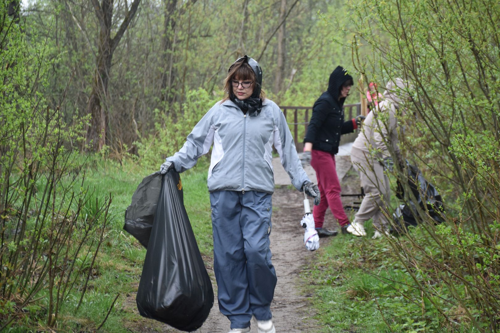 общеобластной субботник, день добрых дел, озеро Юбилейное, Рошаль, рошальский лицей, Большая Шатура, парк Крестов брод, озеленение,