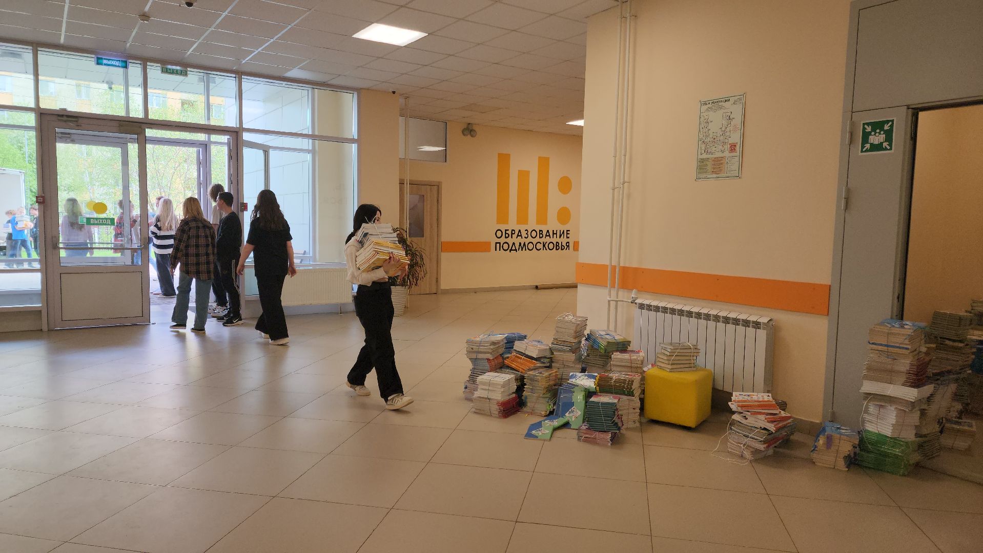 Подольск, Гимназия им подольских курсантов, день добрых дел, письма солдату,