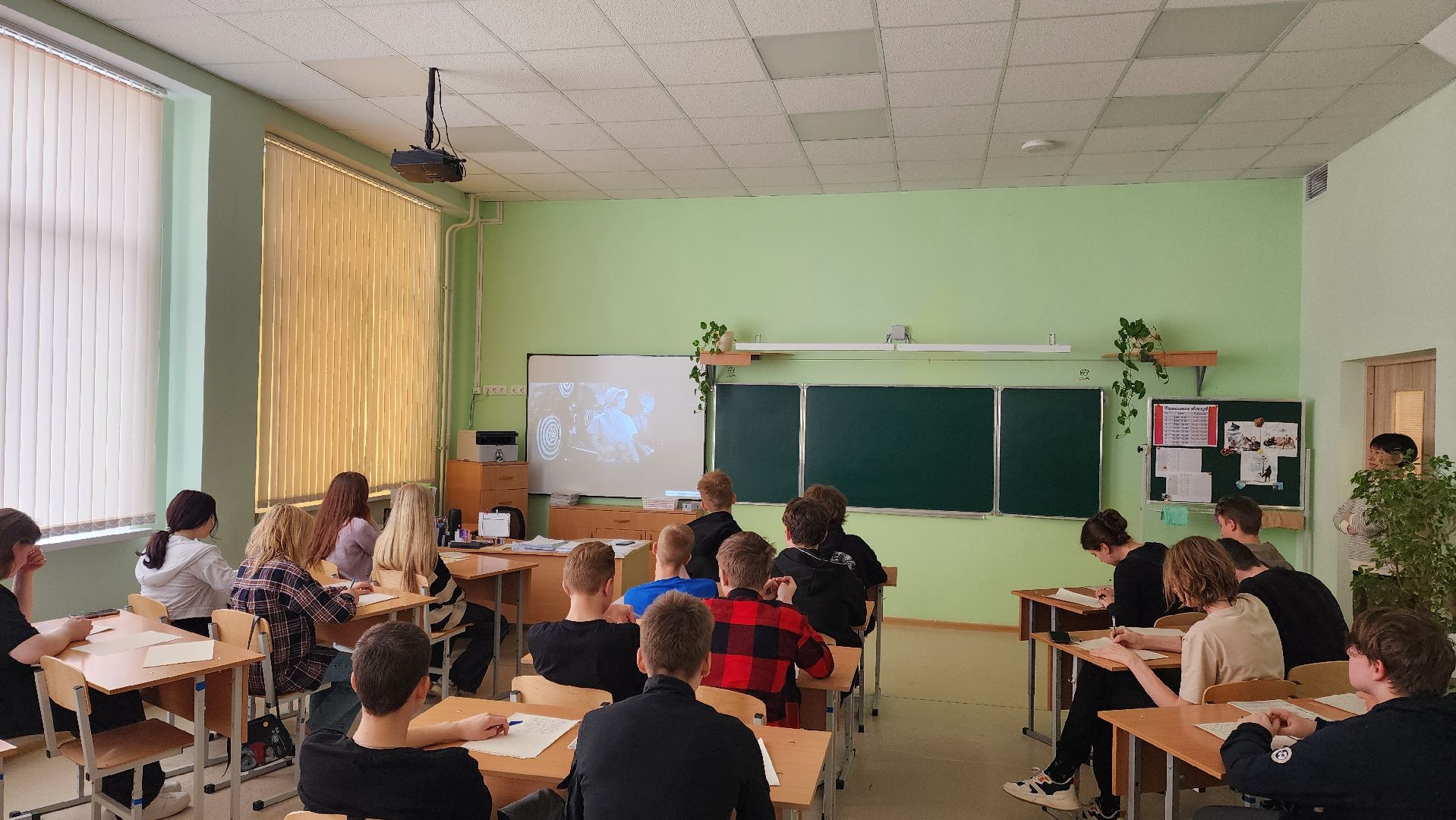 Подольск, Гимназия им подольских курсантов, день добрых дел, письма солдату,