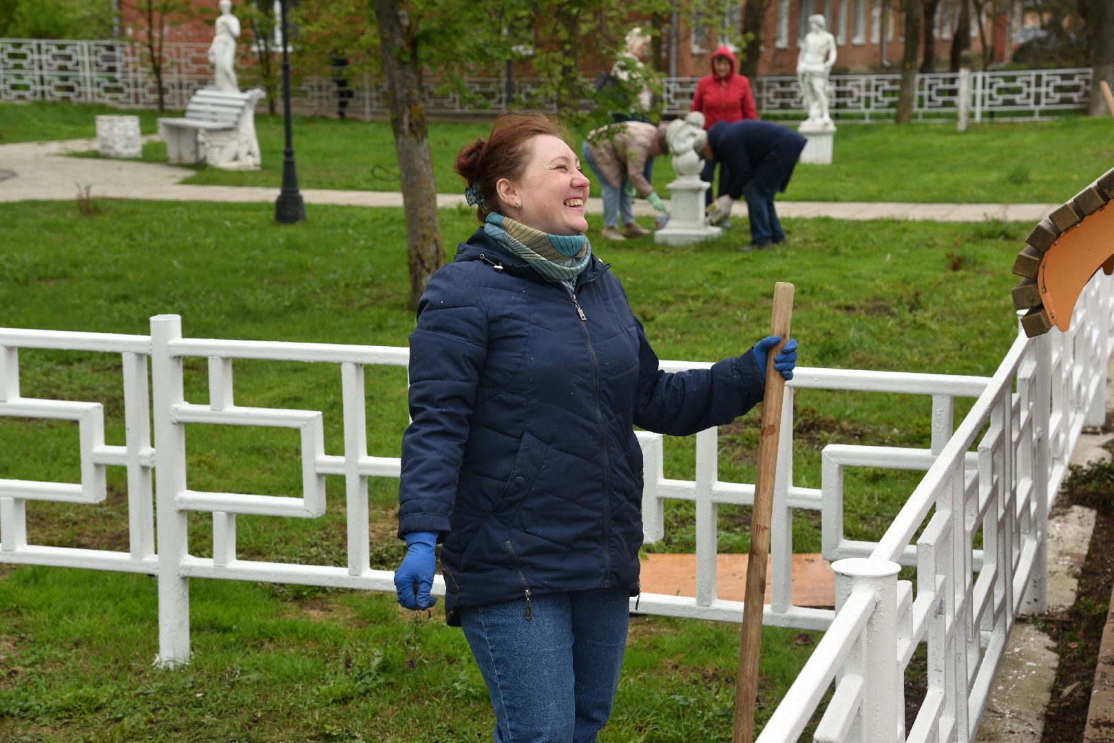 лотошино, лотошинская дши, субботник, благоустройство, уборка общественных территорий,